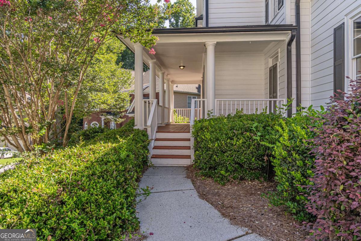 3763 Terrace Hedge Court Property Photo 2