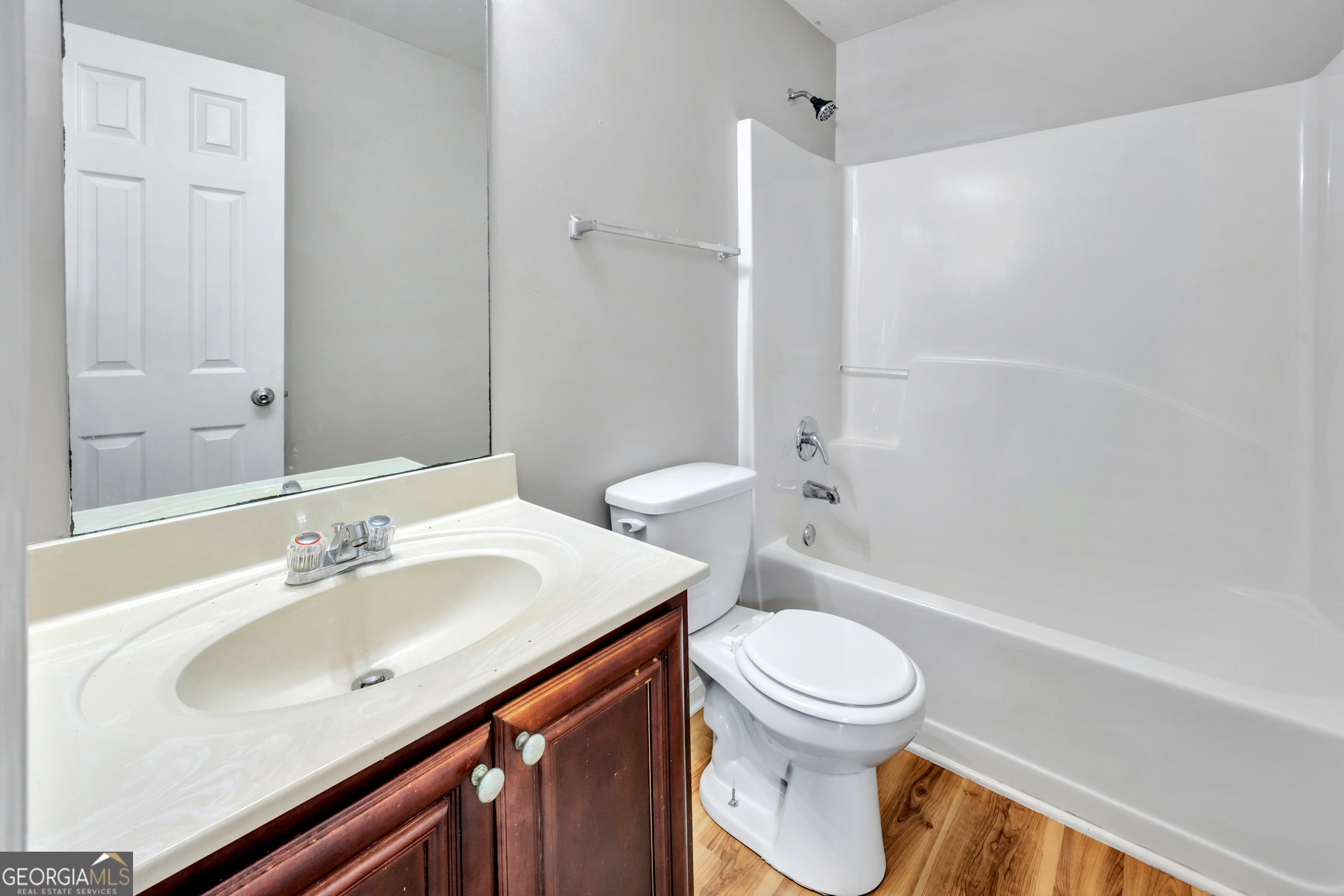2416 Cornell Circle Property Photo 22
