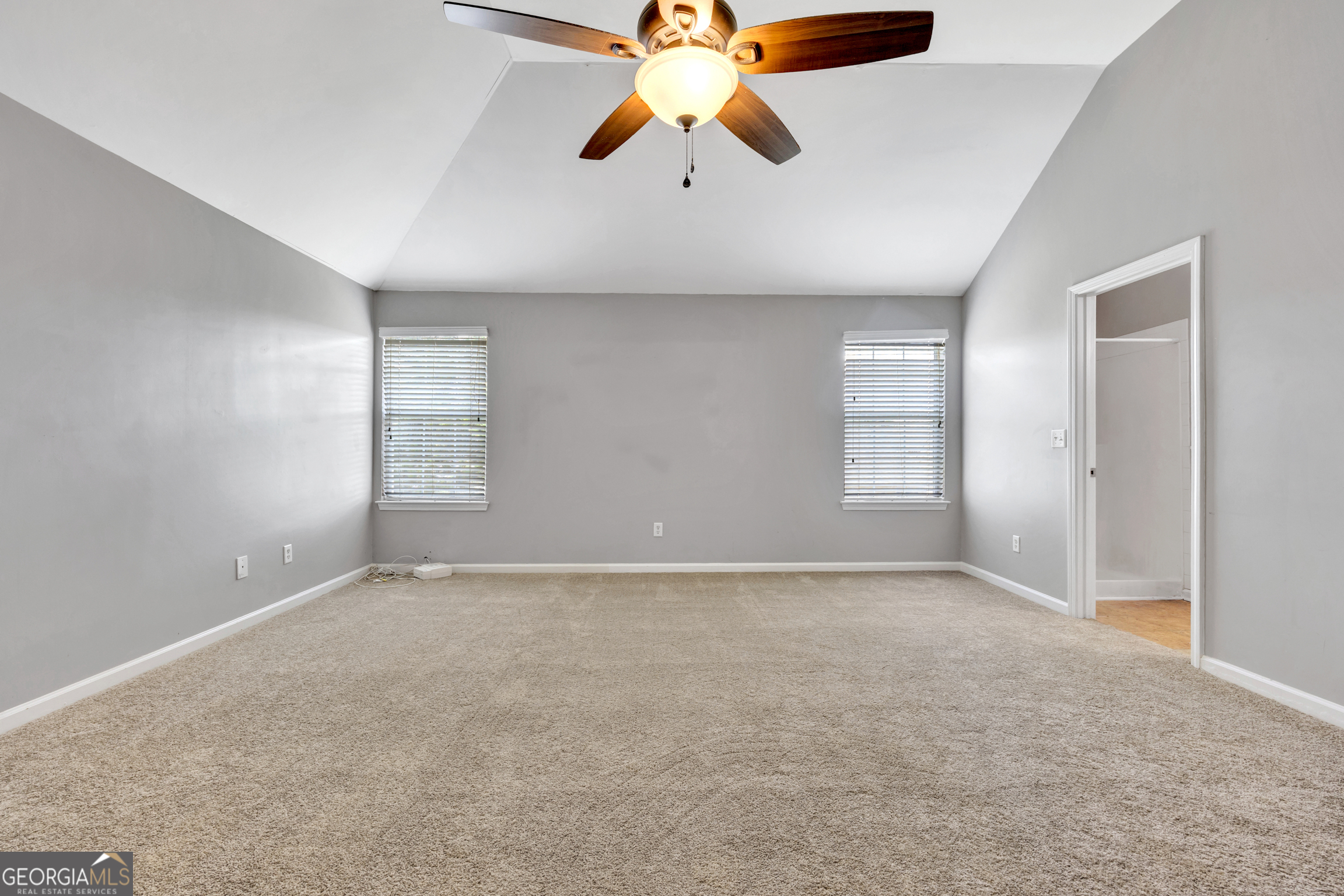 2416 Cornell Circle Property Photo 24