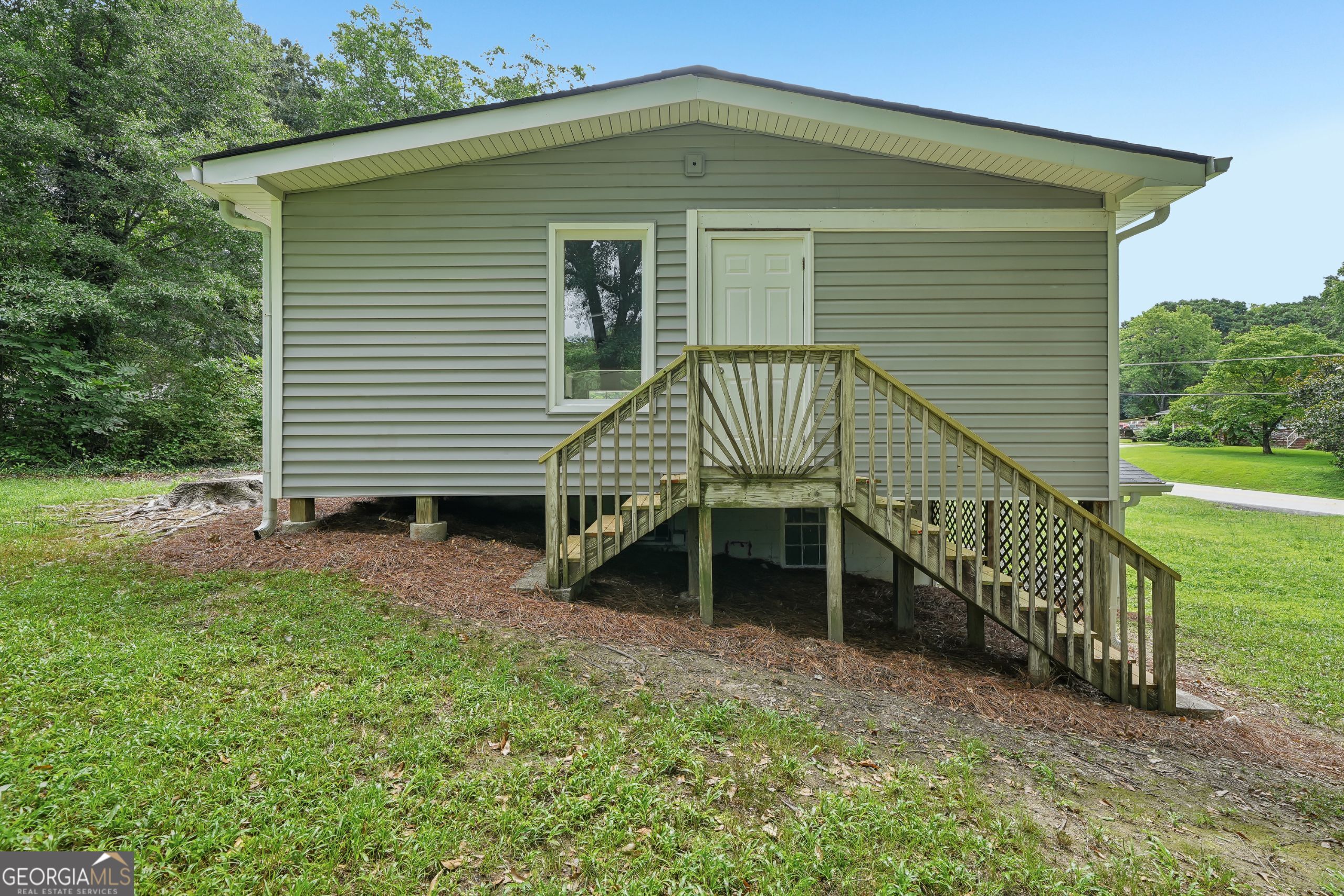 6771 Kull Drive Property Photo 8