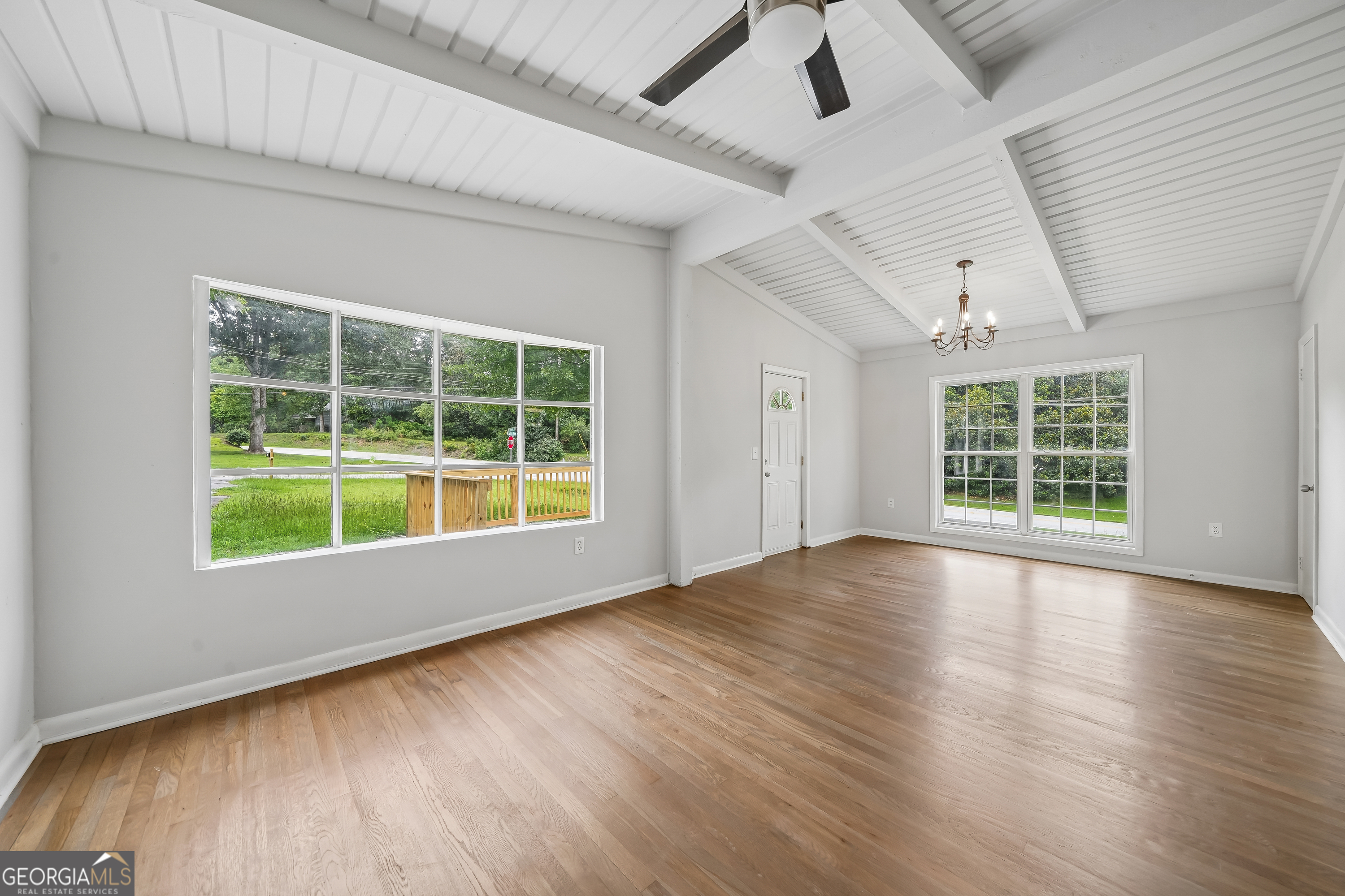 6771 Kull Drive Property Photo 10