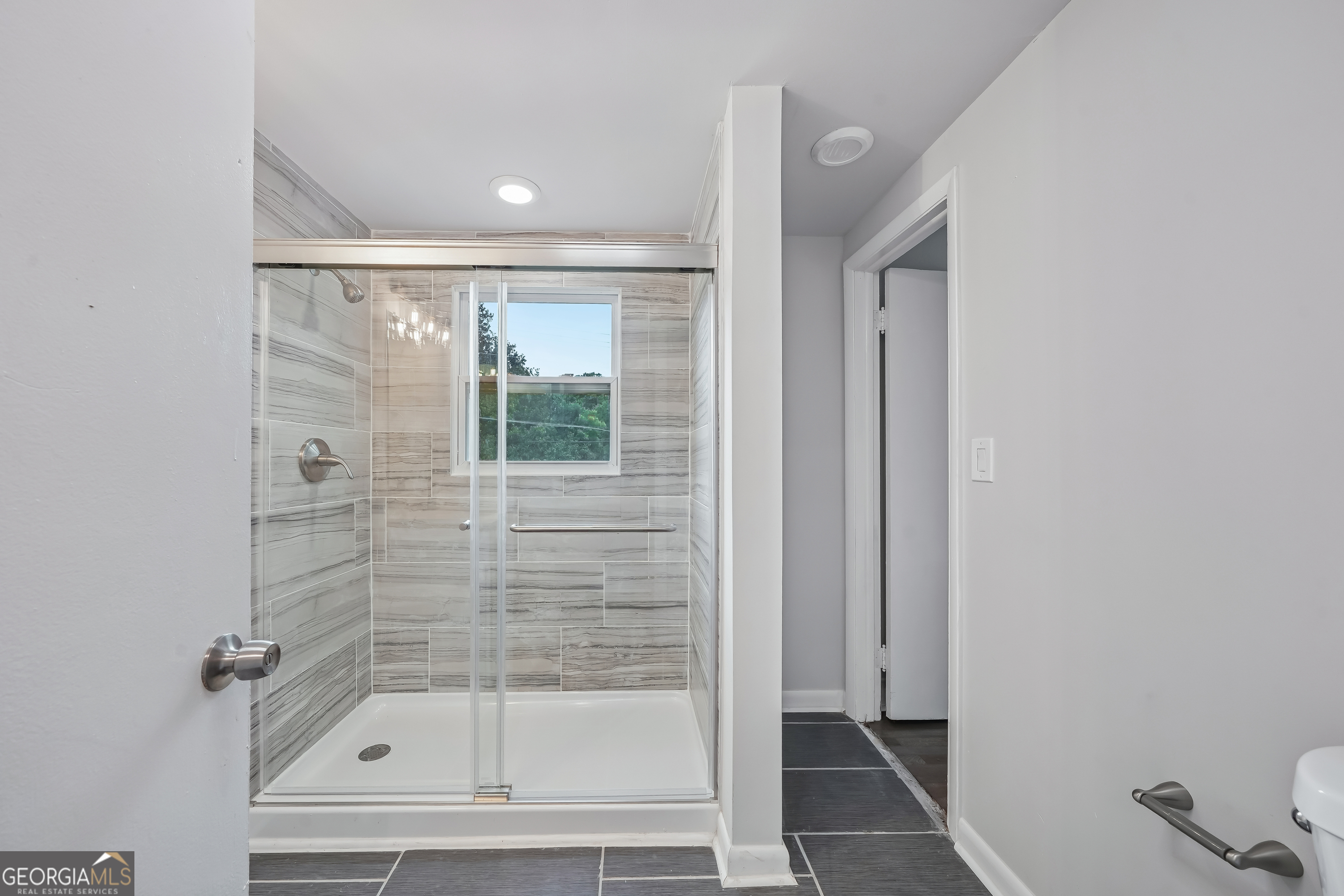 6771 Kull Drive Property Photo 13