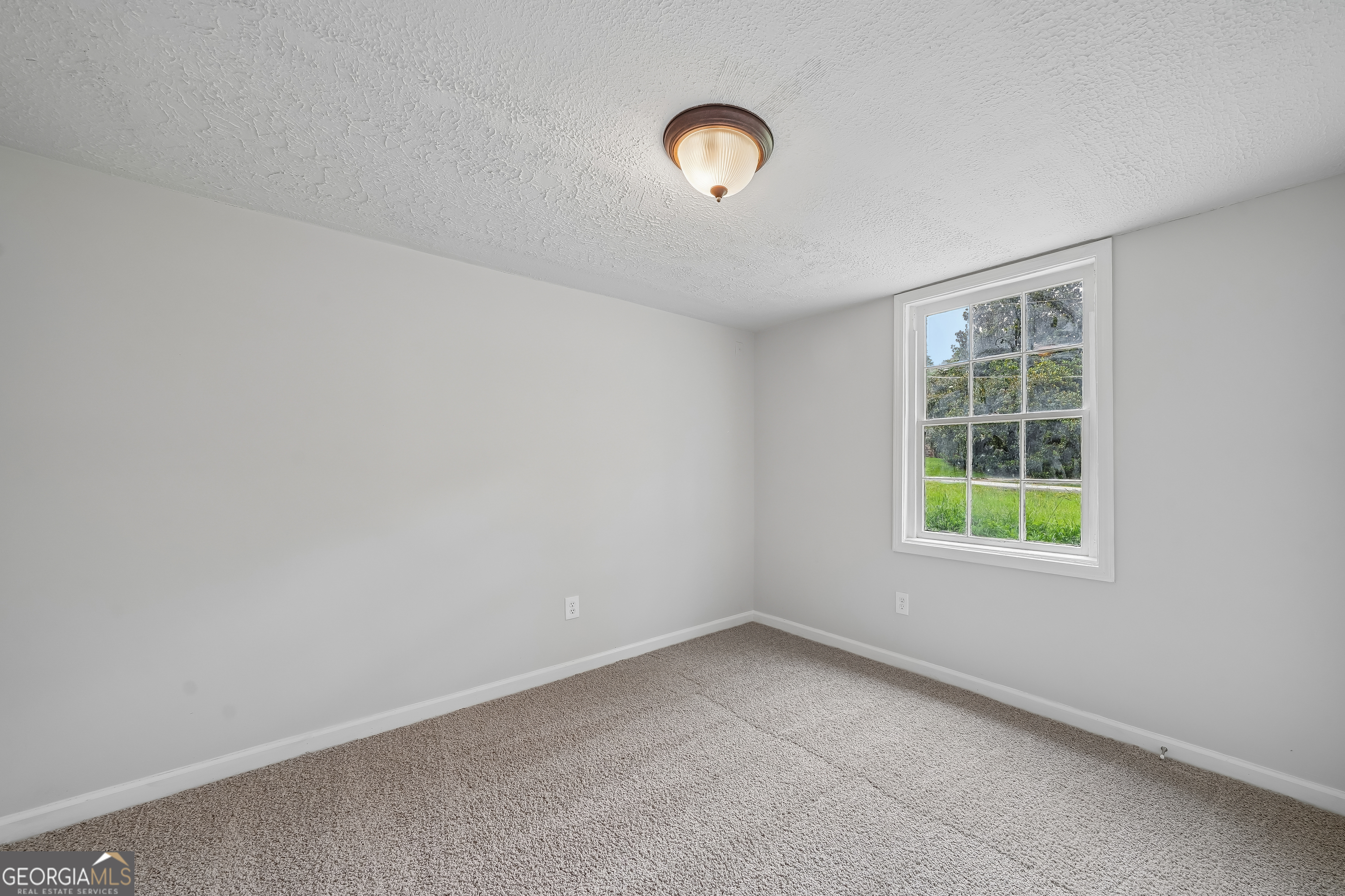 6771 Kull Drive Property Photo 16