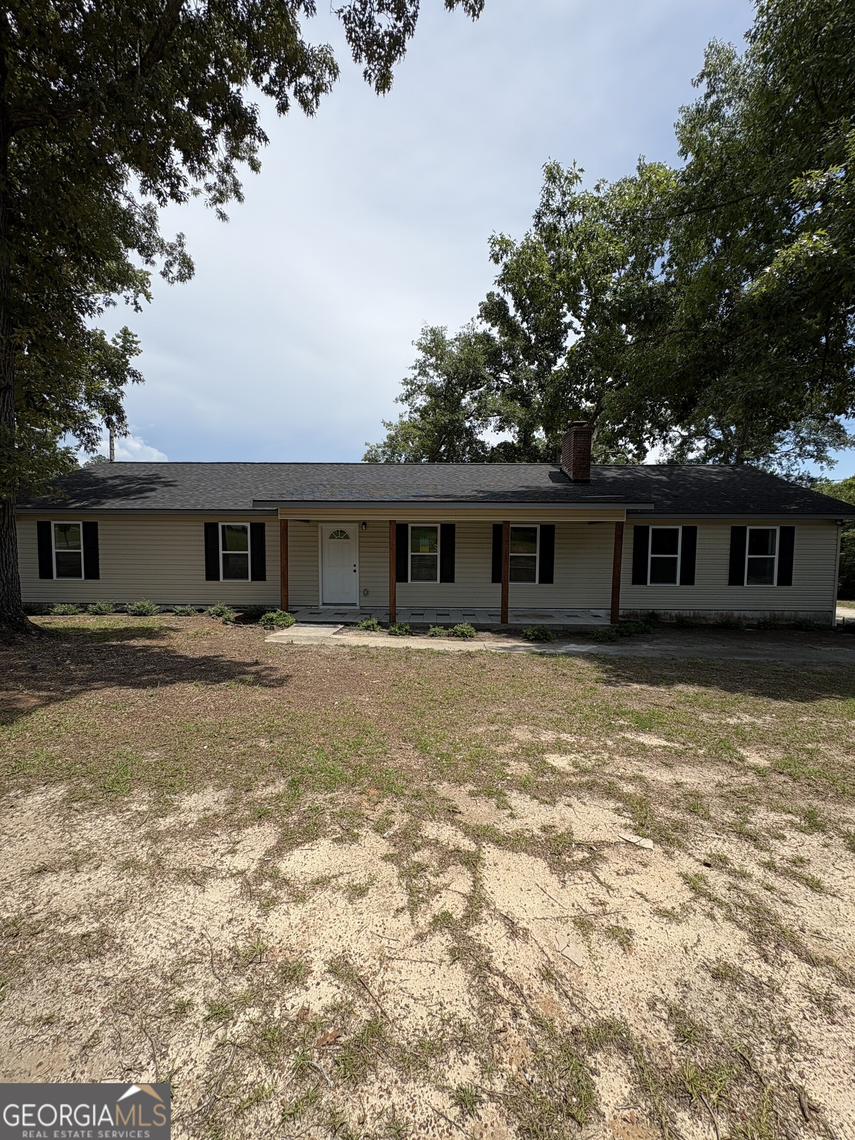 501 Hillside Drive Property Photo 1