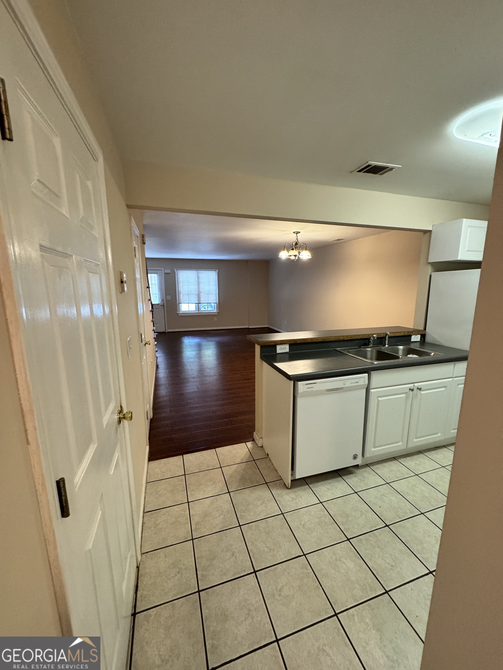 95a Mechanic Street Property Photo 2