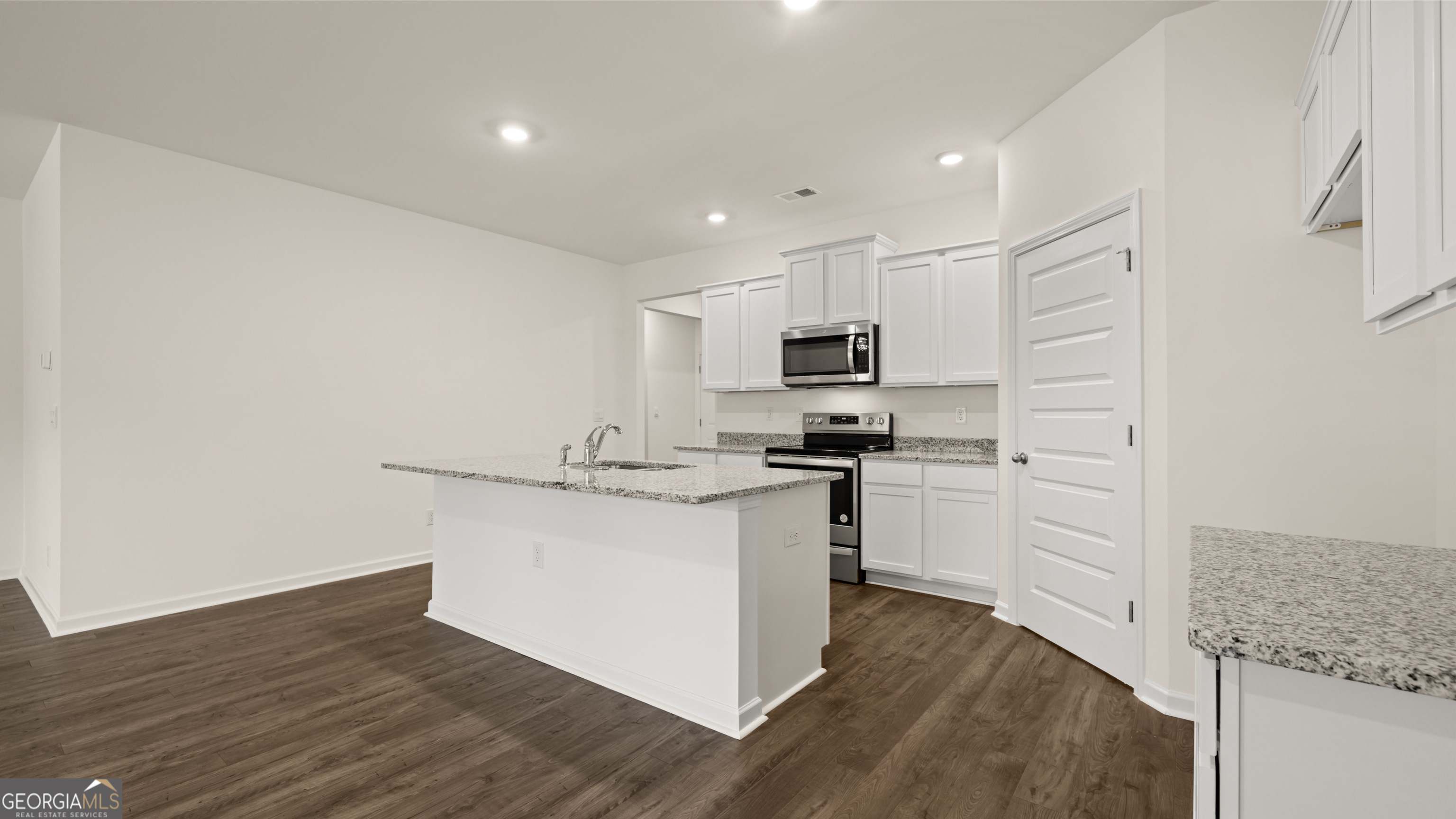 570 Great Salt Lane Property Photo 17