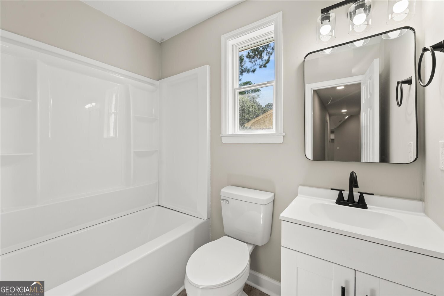 1894 Neptune Drive Property Photo 18