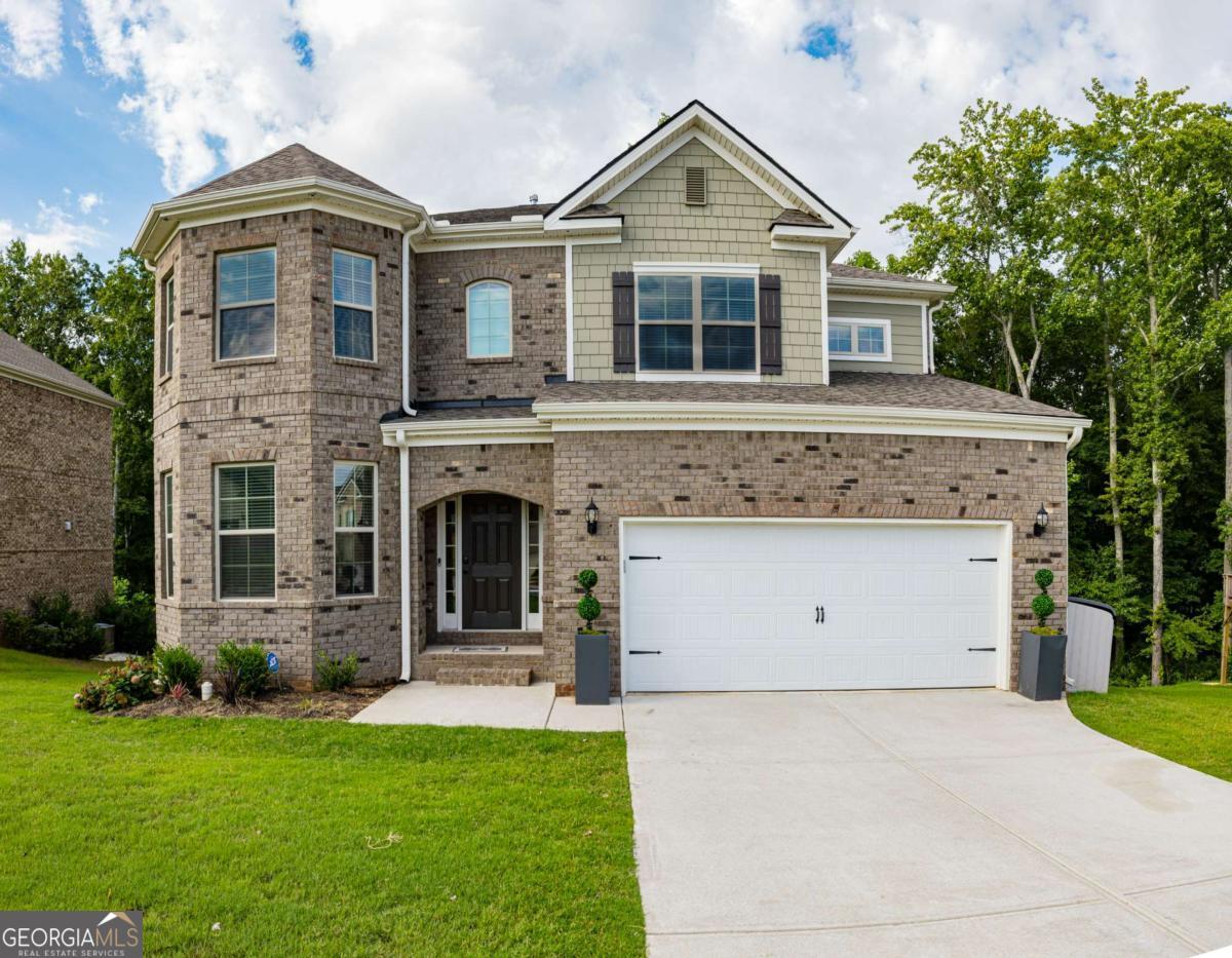 390 Sawgrass View Property Photo 1