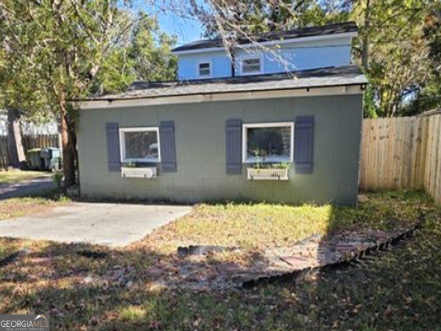 202 E 58th Street Property Photo 3