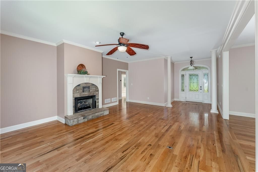 1158 Bailey Road Property Photo 7
