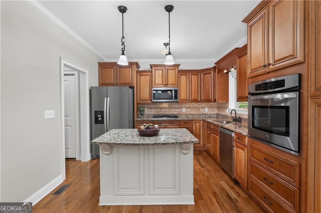 1158 Bailey Road Property Photo 17
