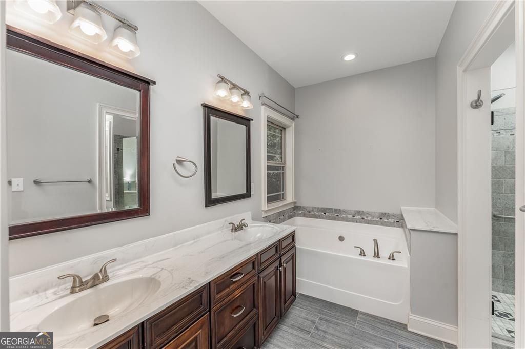 1158 Bailey Road Property Photo 25