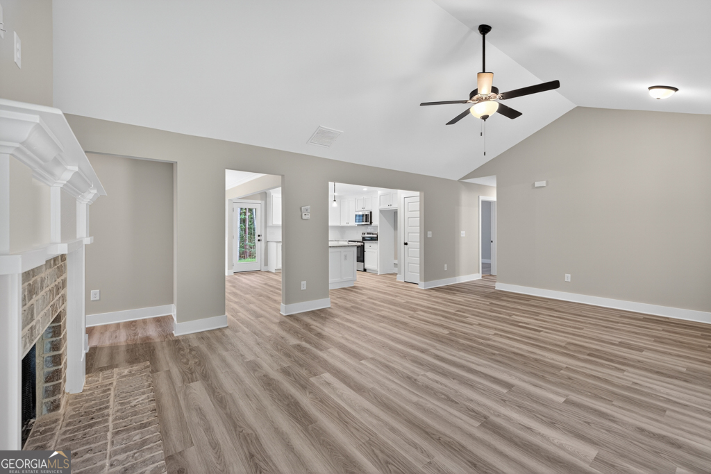 468 Roper Road Property Photo 6