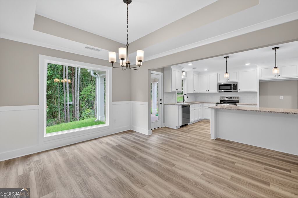 468 Roper Road Property Photo 12