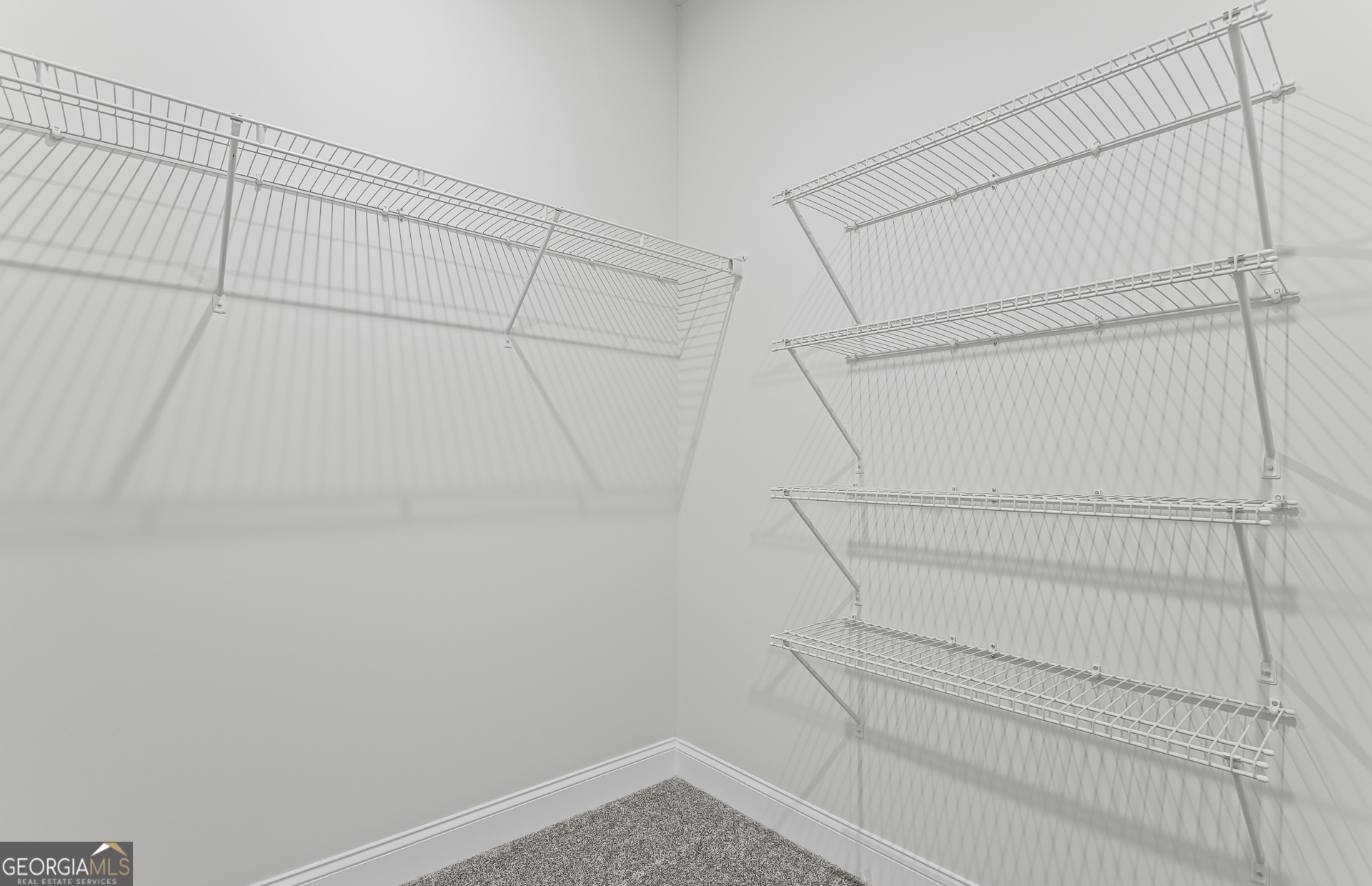 280 Nesta Grove Drive Property Photo 28