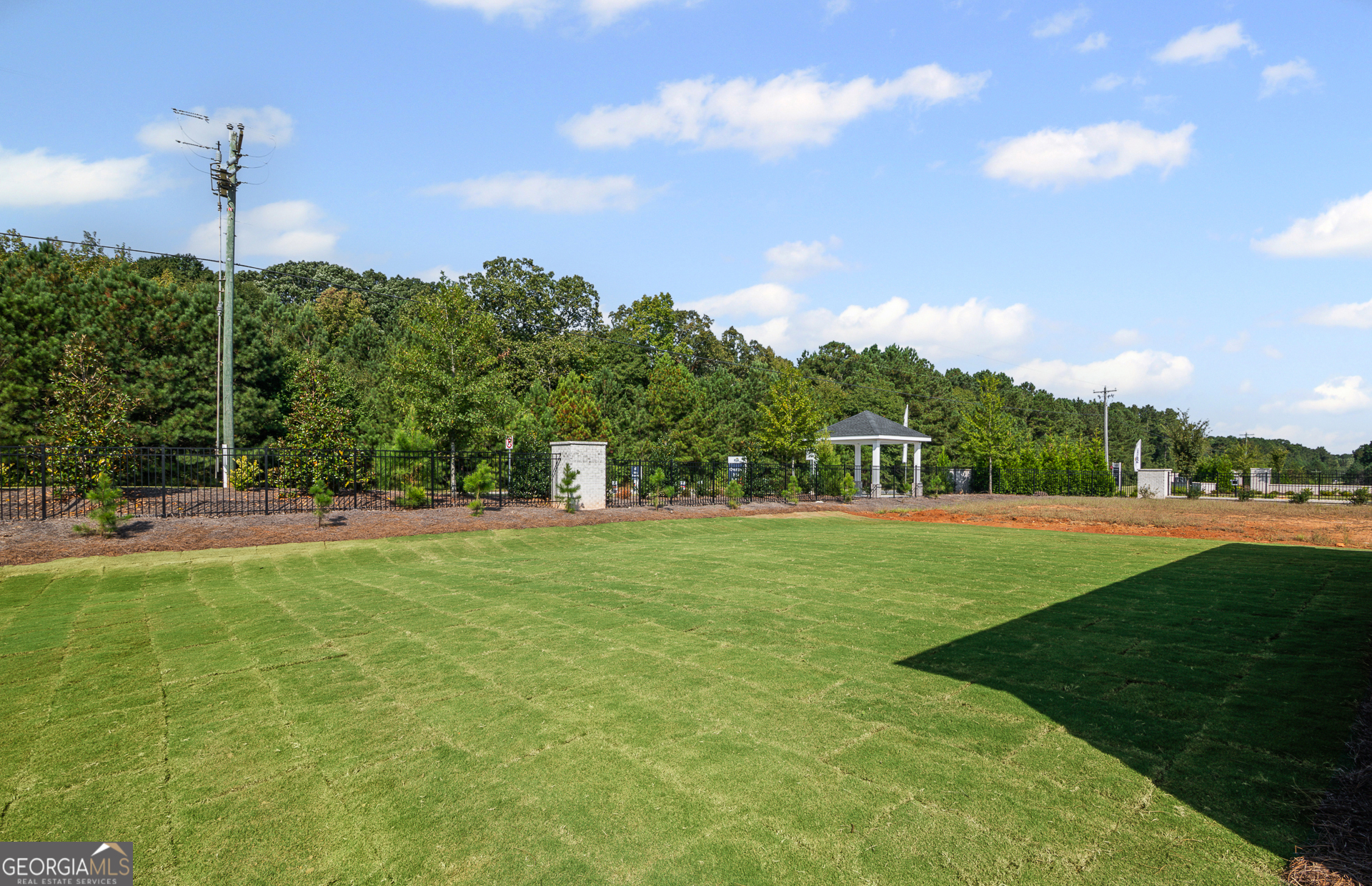 280 Nesta Grove Drive Property Photo 35