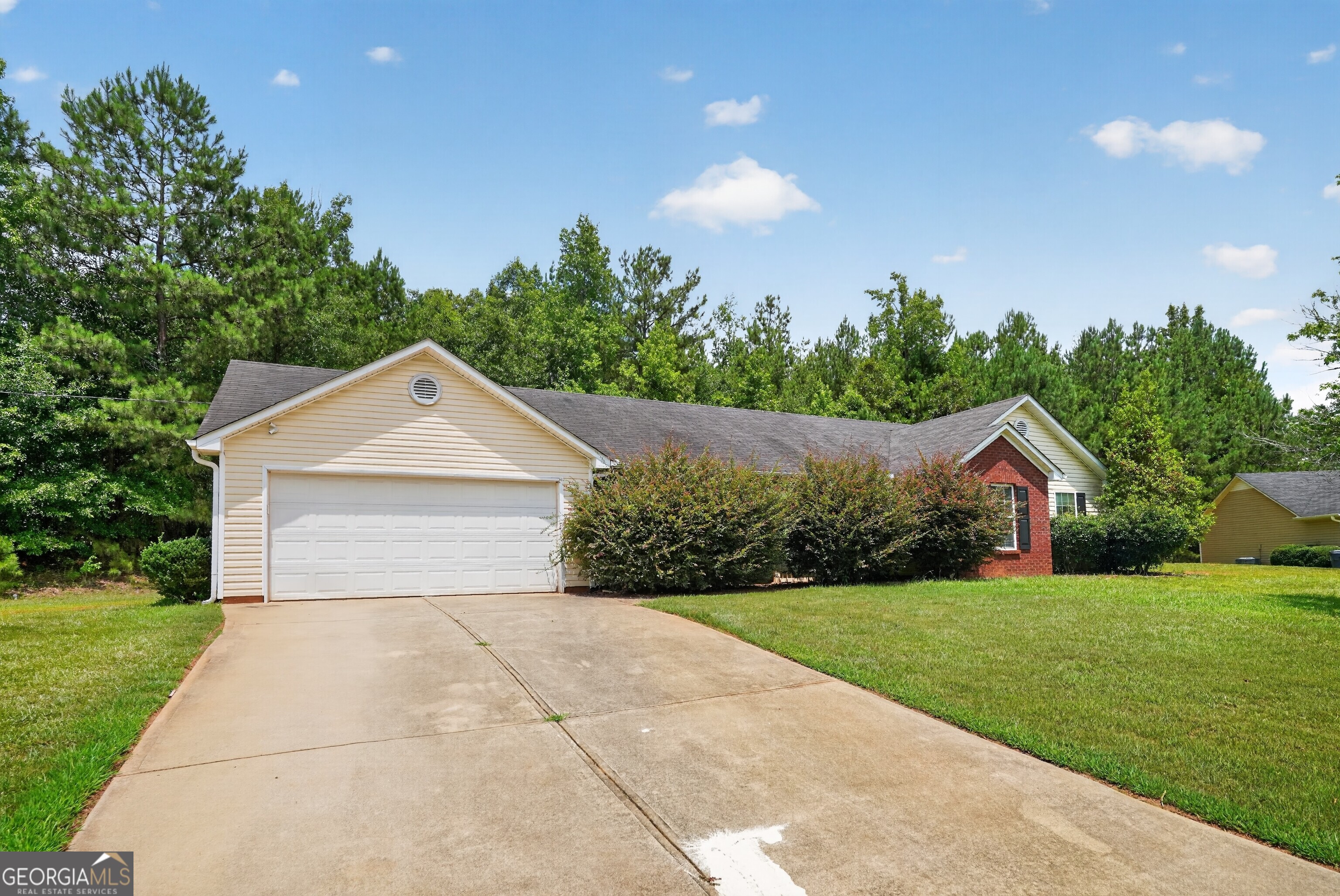25 Halley Court Property Photo 1