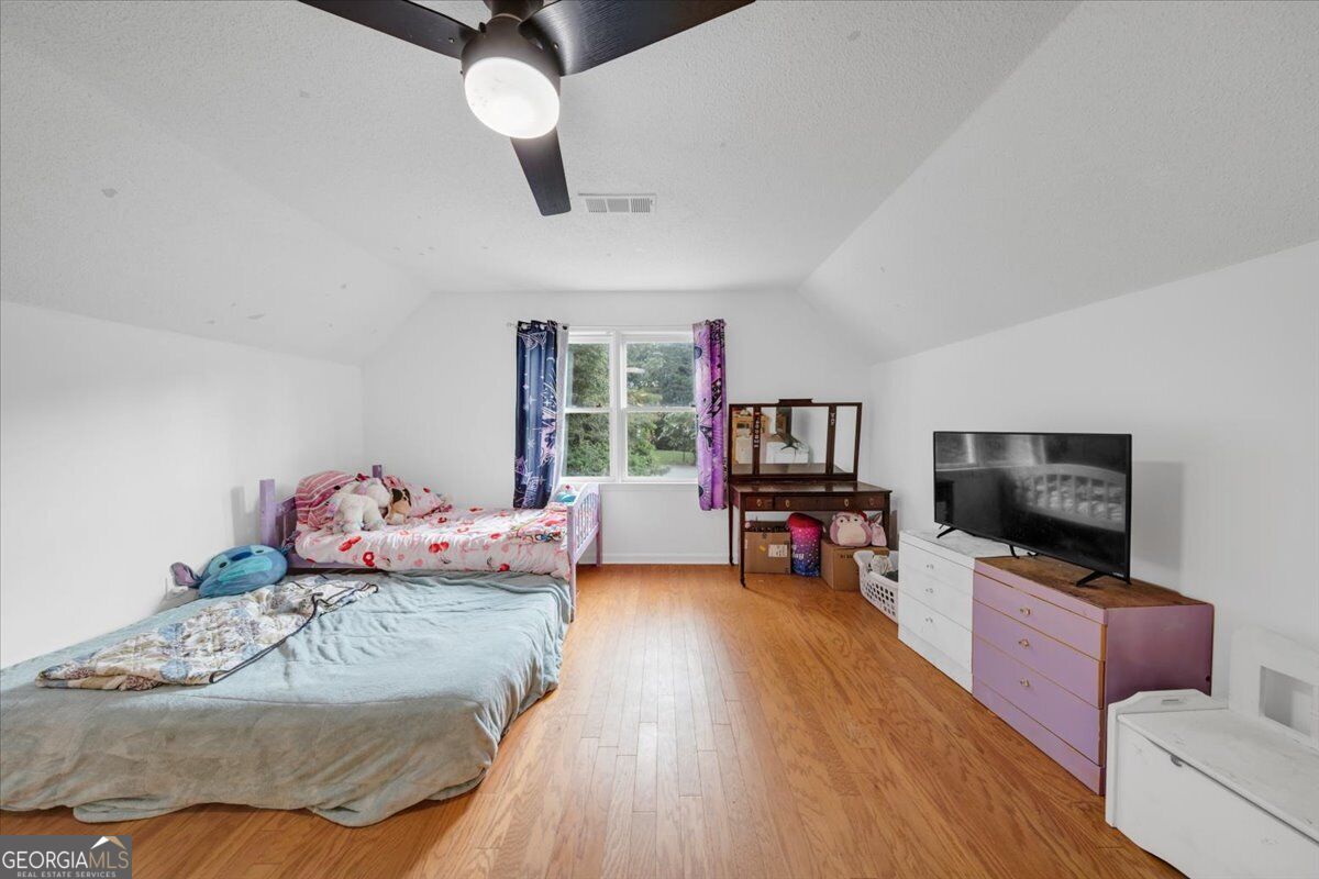25 Spring Woods Drive Property Photo 20