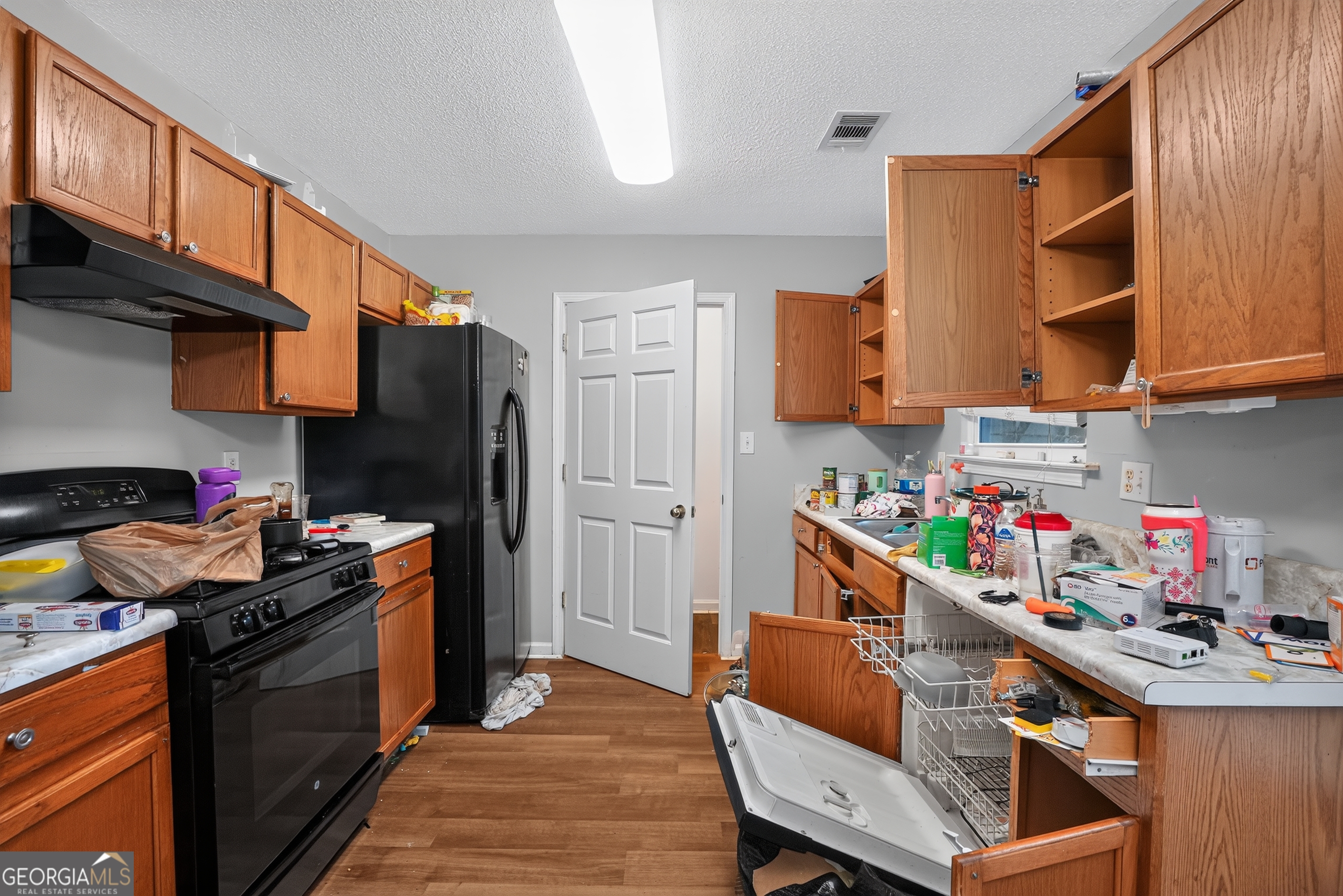 3050 Regal Drive Property Photo 5