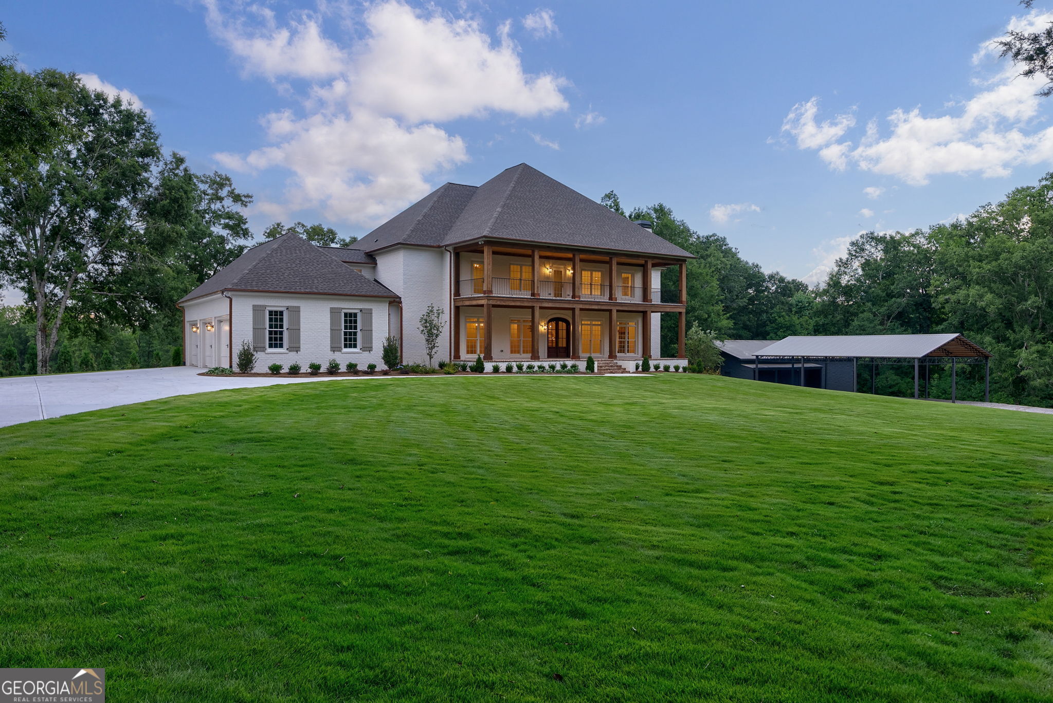 1321a Garrett Road Property Photo 1