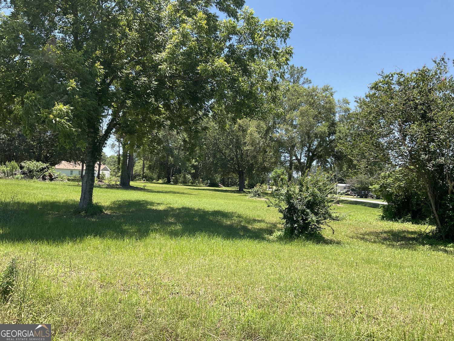 712 Sumner Road Property Photo 3
