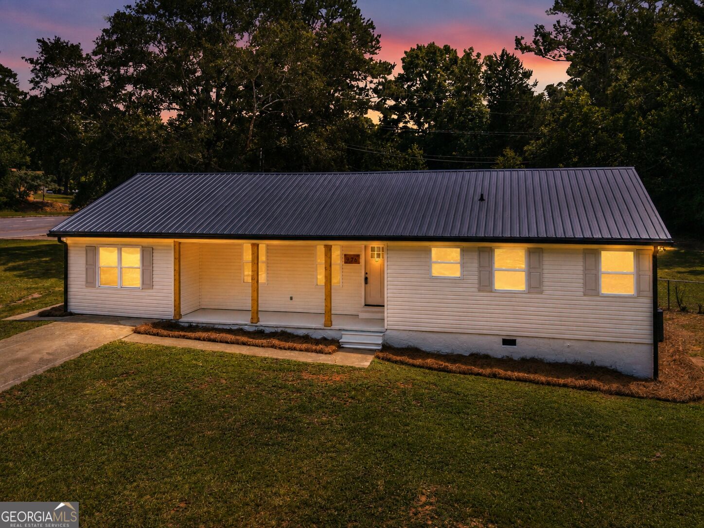976 Hampton Locust Grove Road Property Photo 1