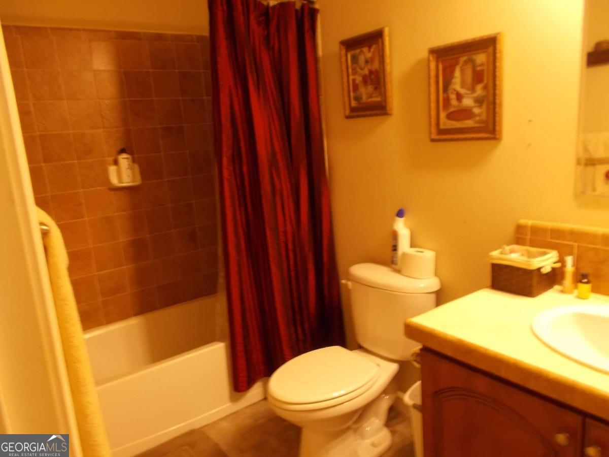 416 Old Jones Road Property Photo 11