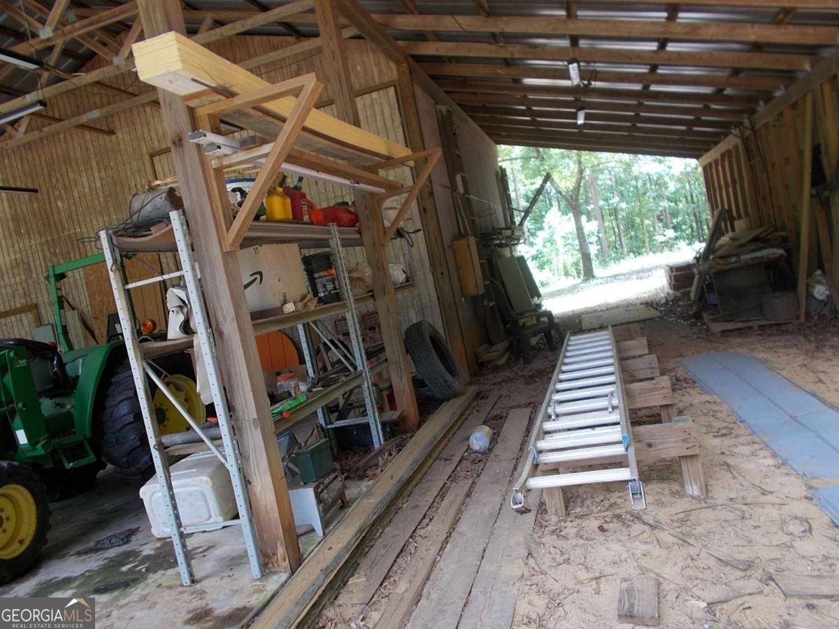 416 Old Jones Road Property Photo 16