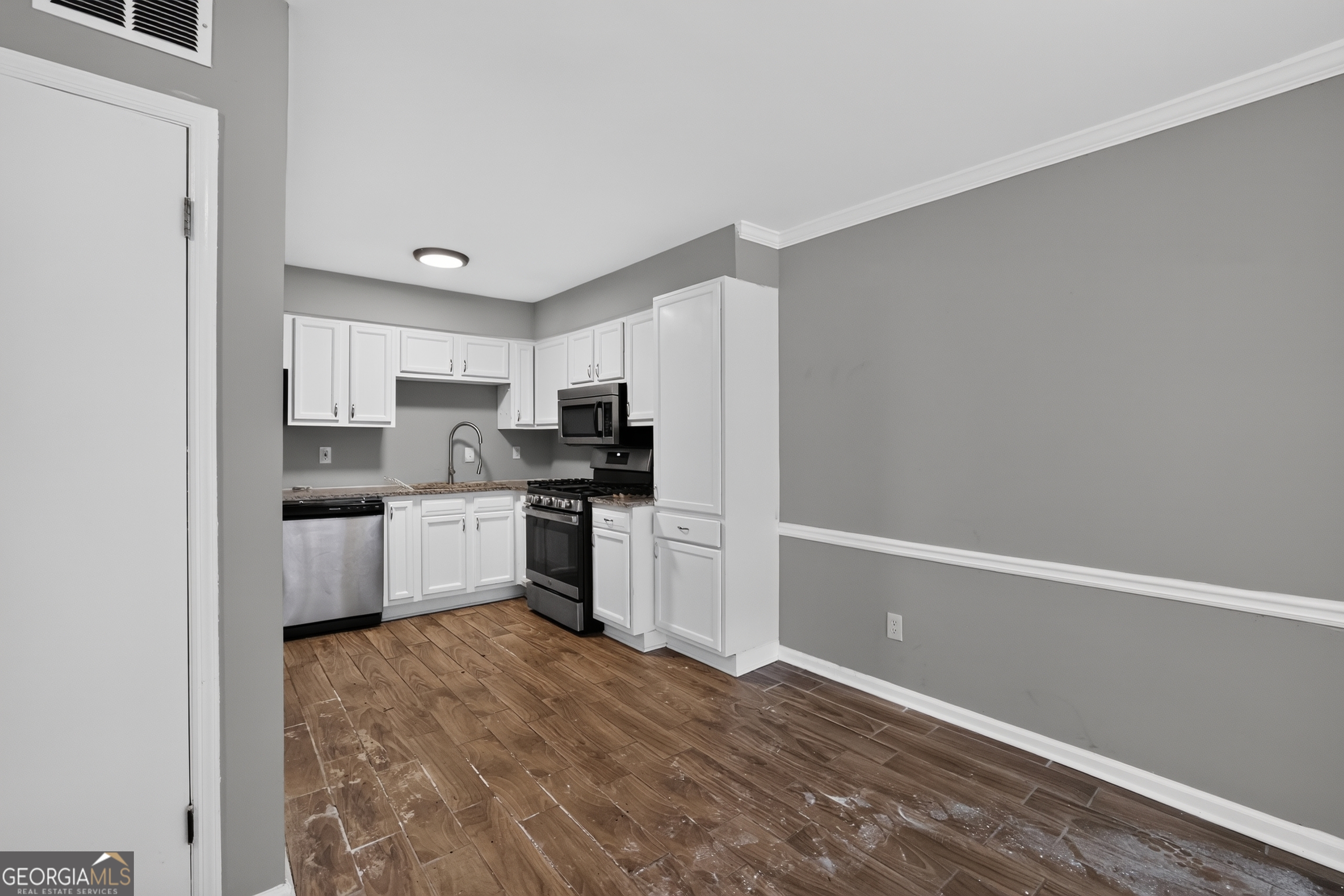 867 Heritage Oaks Drive Property Photo 13