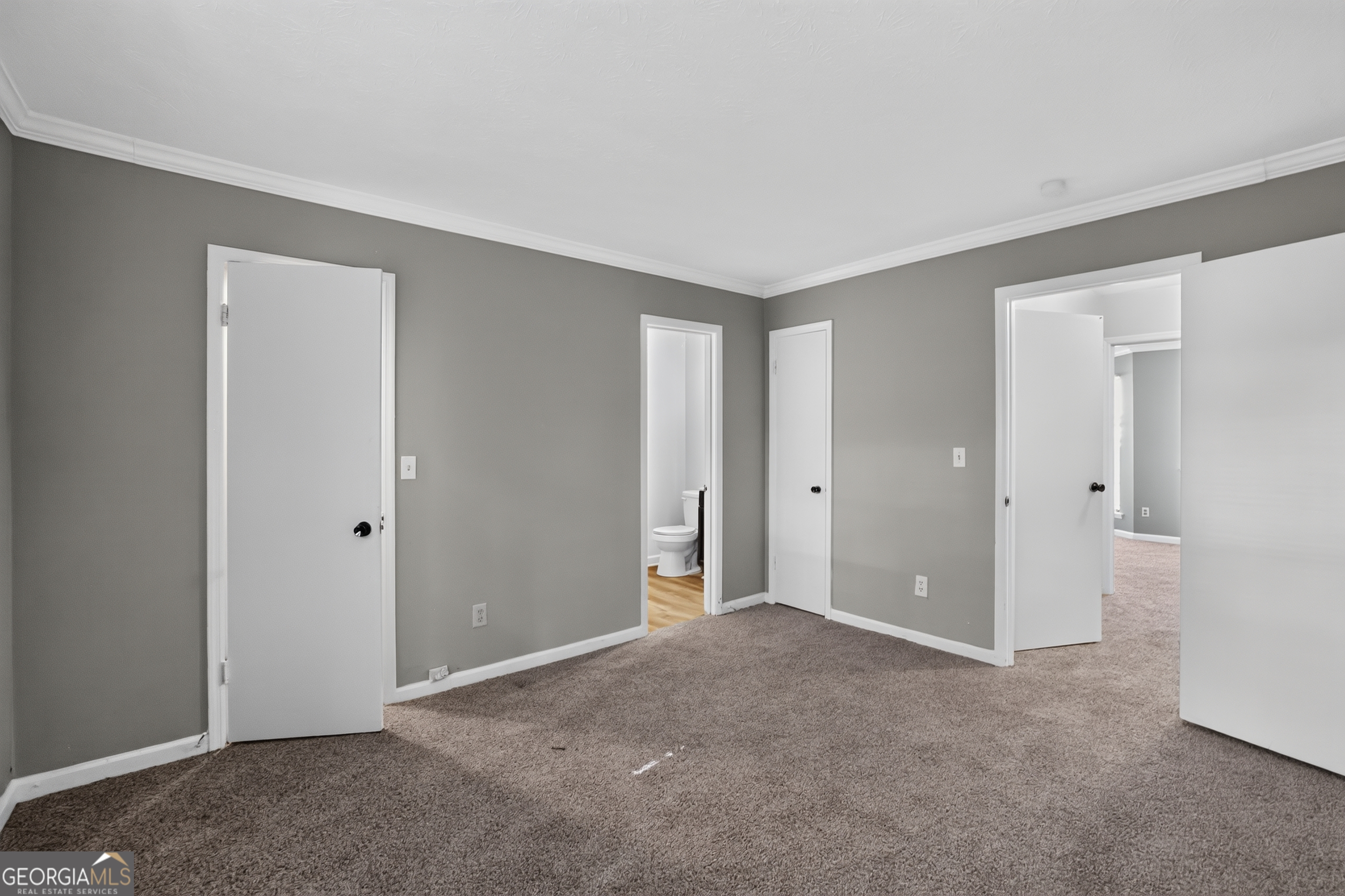 867 Heritage Oaks Drive Property Photo 17