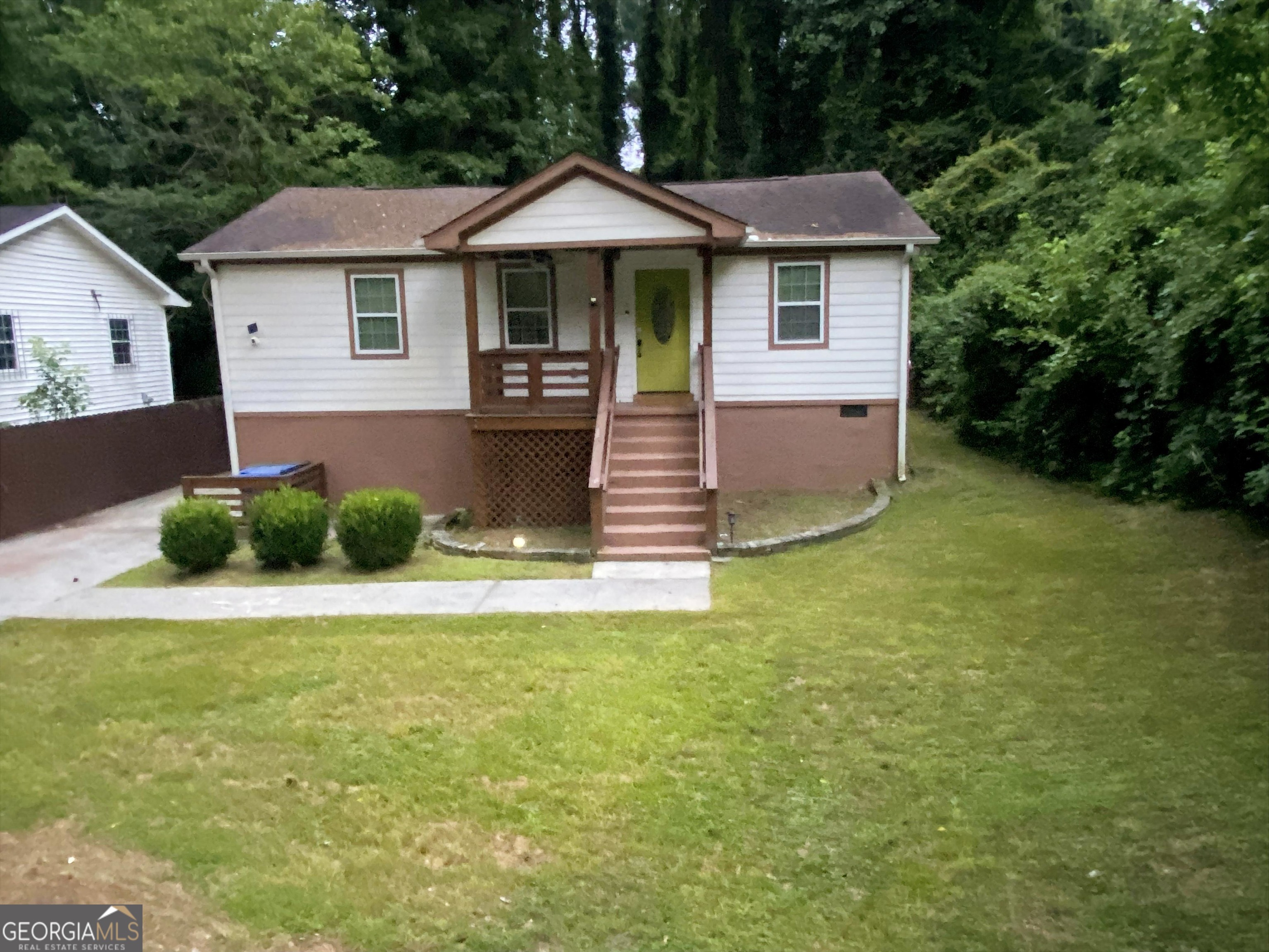 2176 Pansy Street Nw Property Photo 1