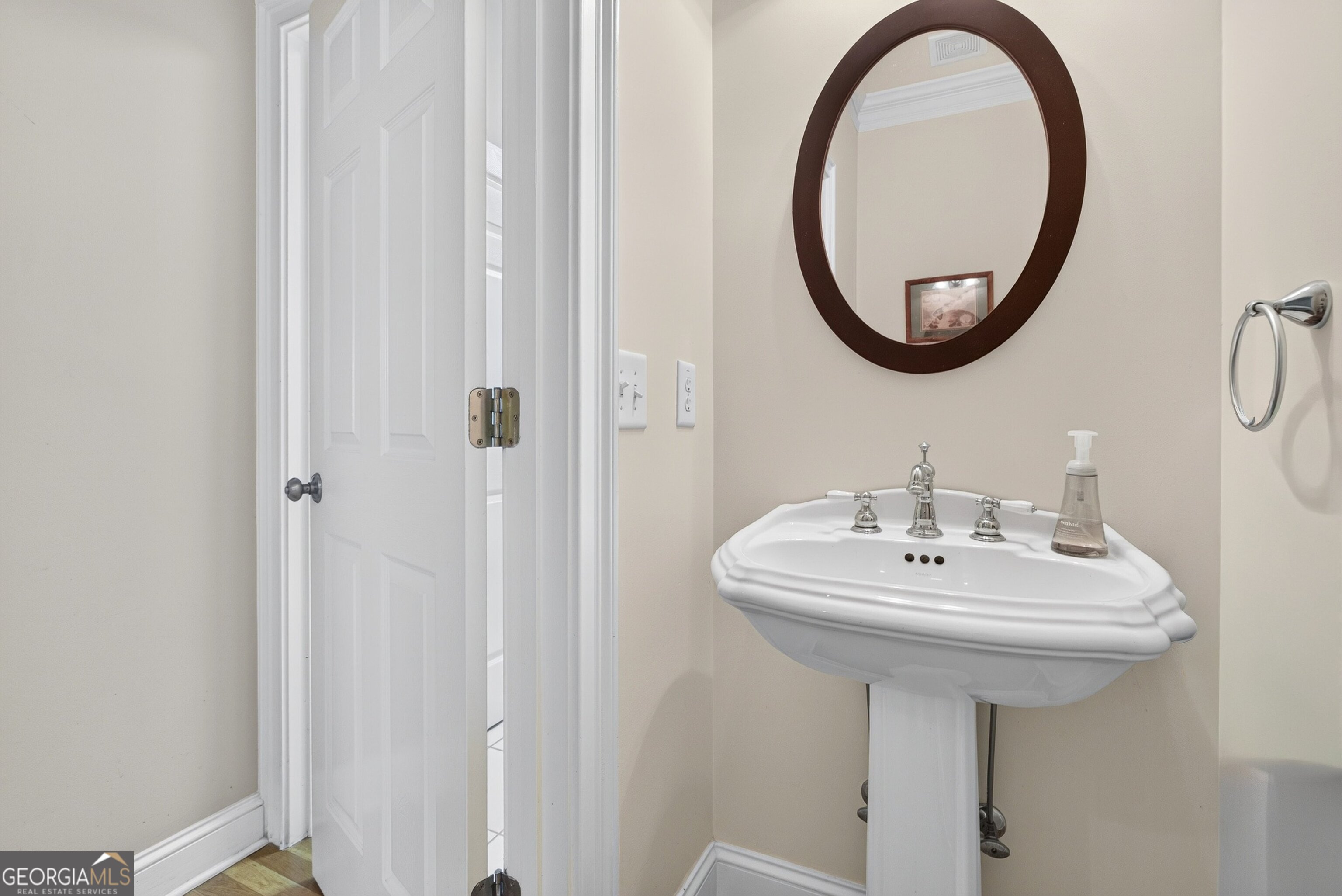 1000 Walton Road Property Photo 24