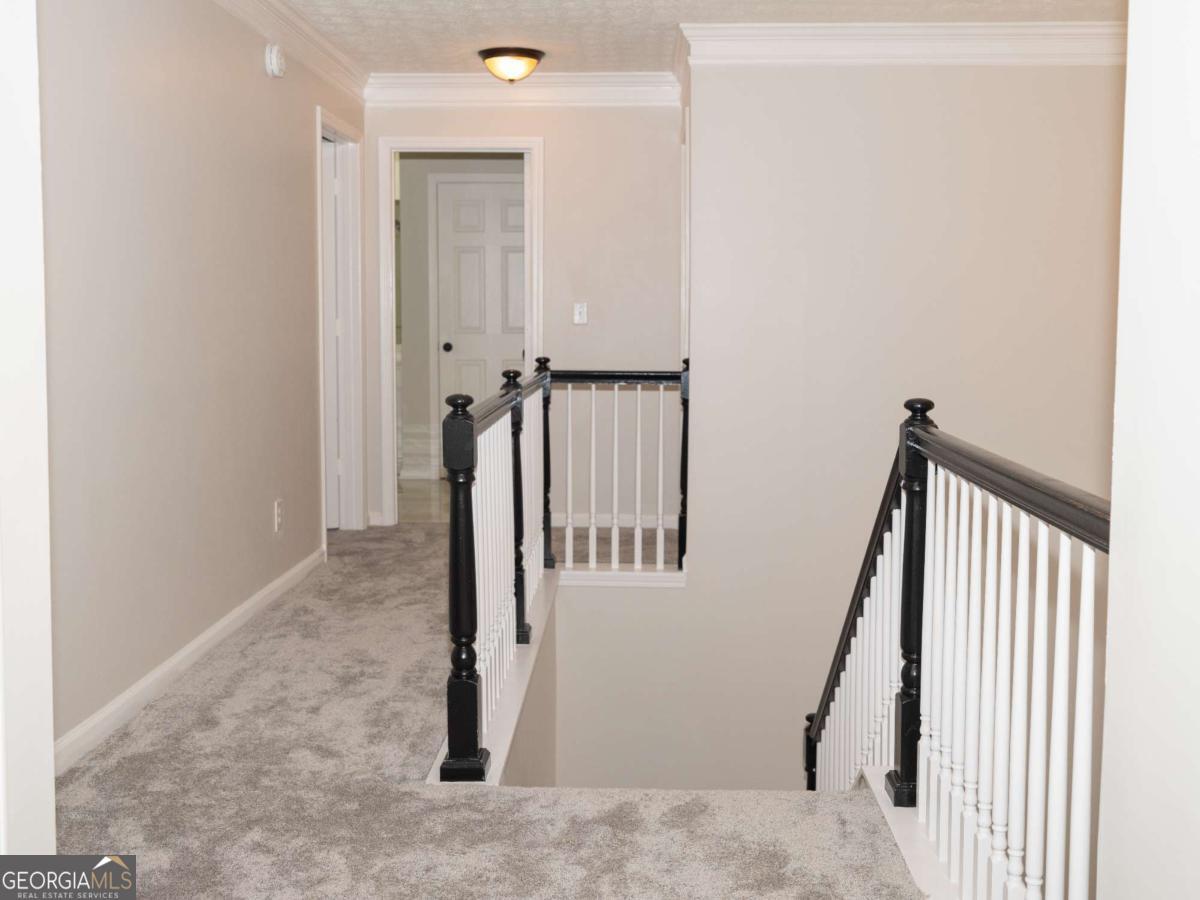 1860 Pinehurst View Drive Property Photo 13
