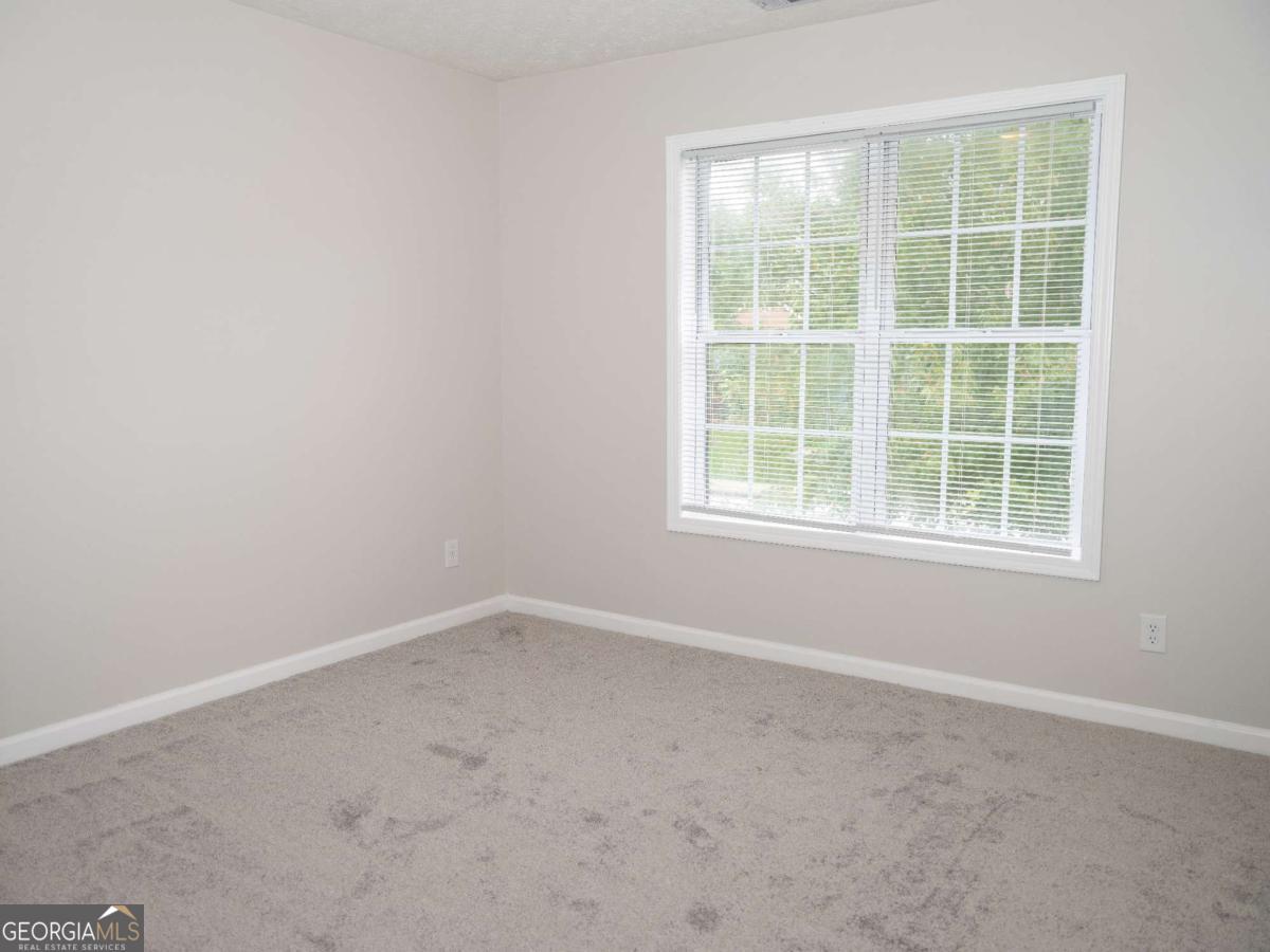 1860 Pinehurst View Drive Property Photo 22
