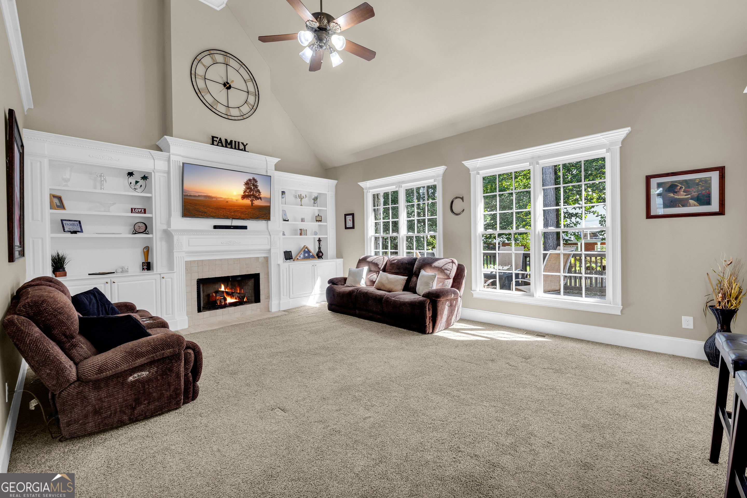 1190 Lamont Circle Property Photo 13