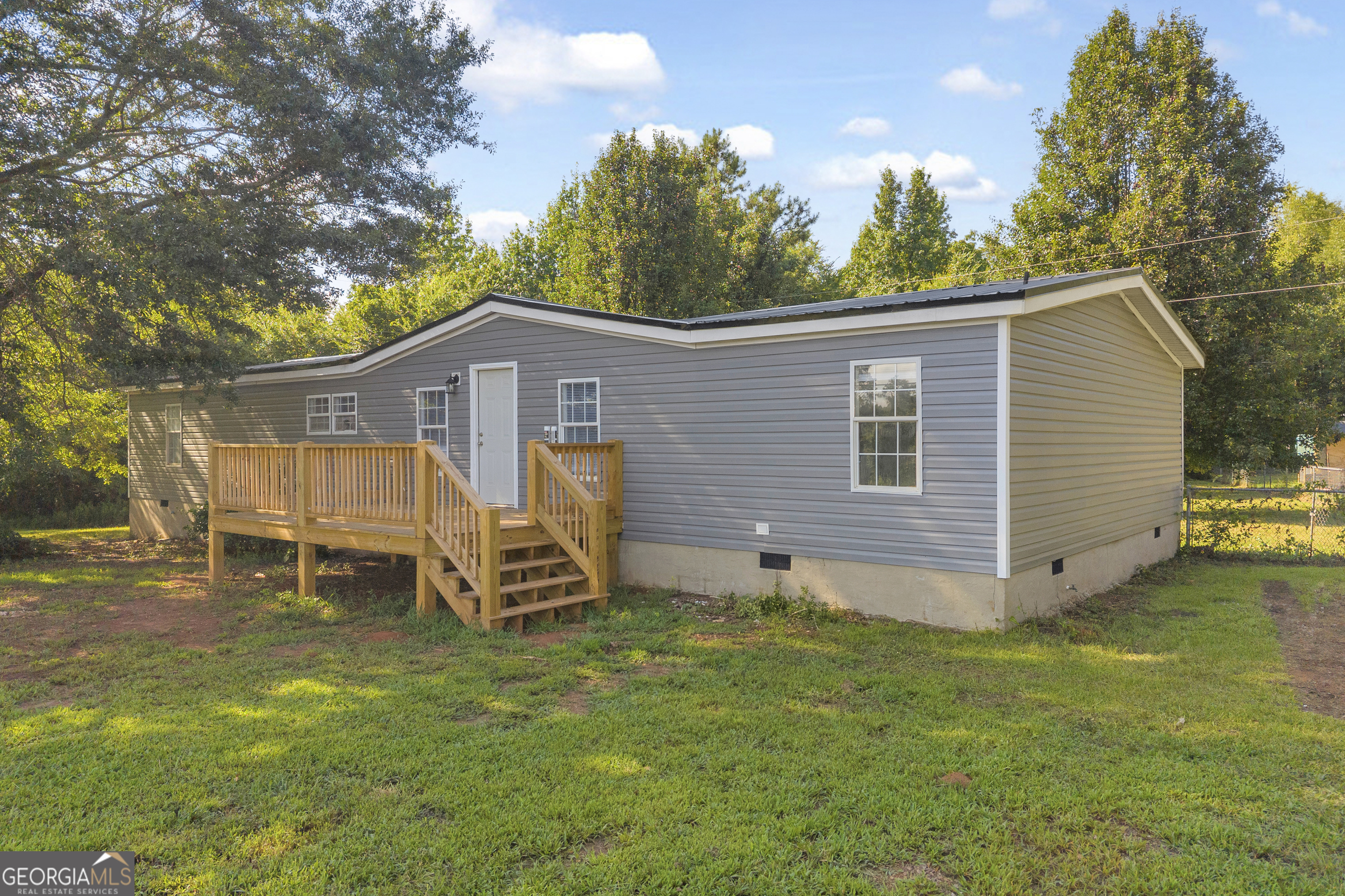 1544 Highway 72 W Property Photo 1