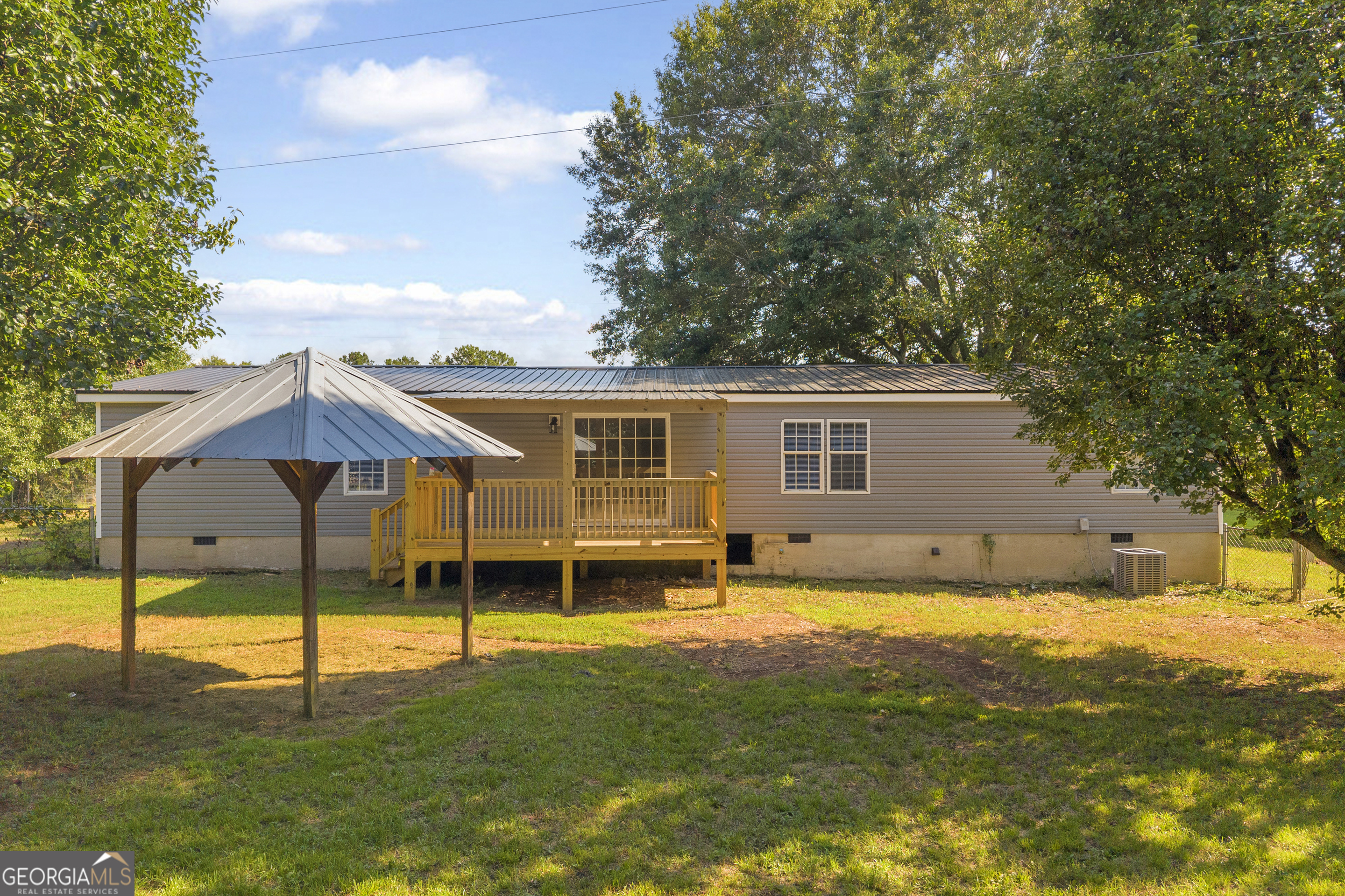 1544 Highway 72 W Property Photo 4