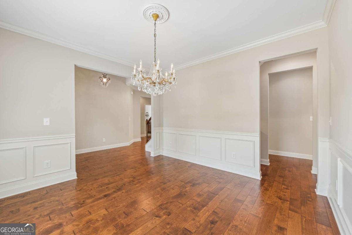 1857 Cambridge Square Property Photo 23