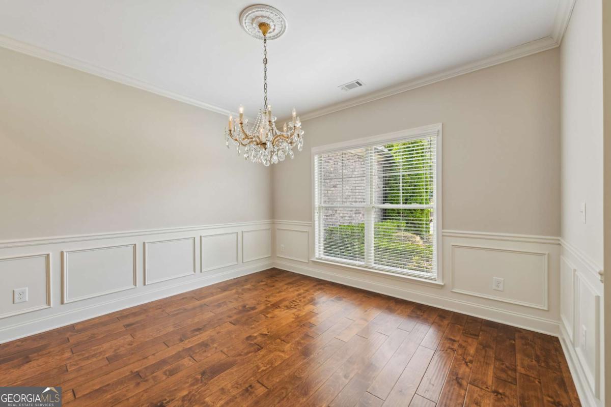 1857 Cambridge Square Property Photo 24