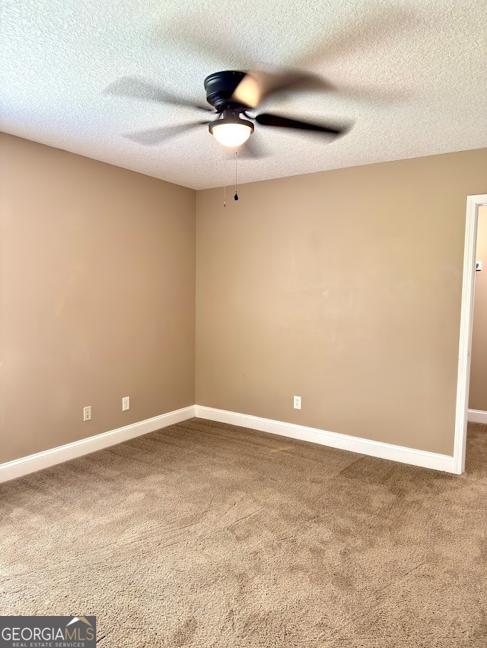 15 Fox Path Property Photo 6
