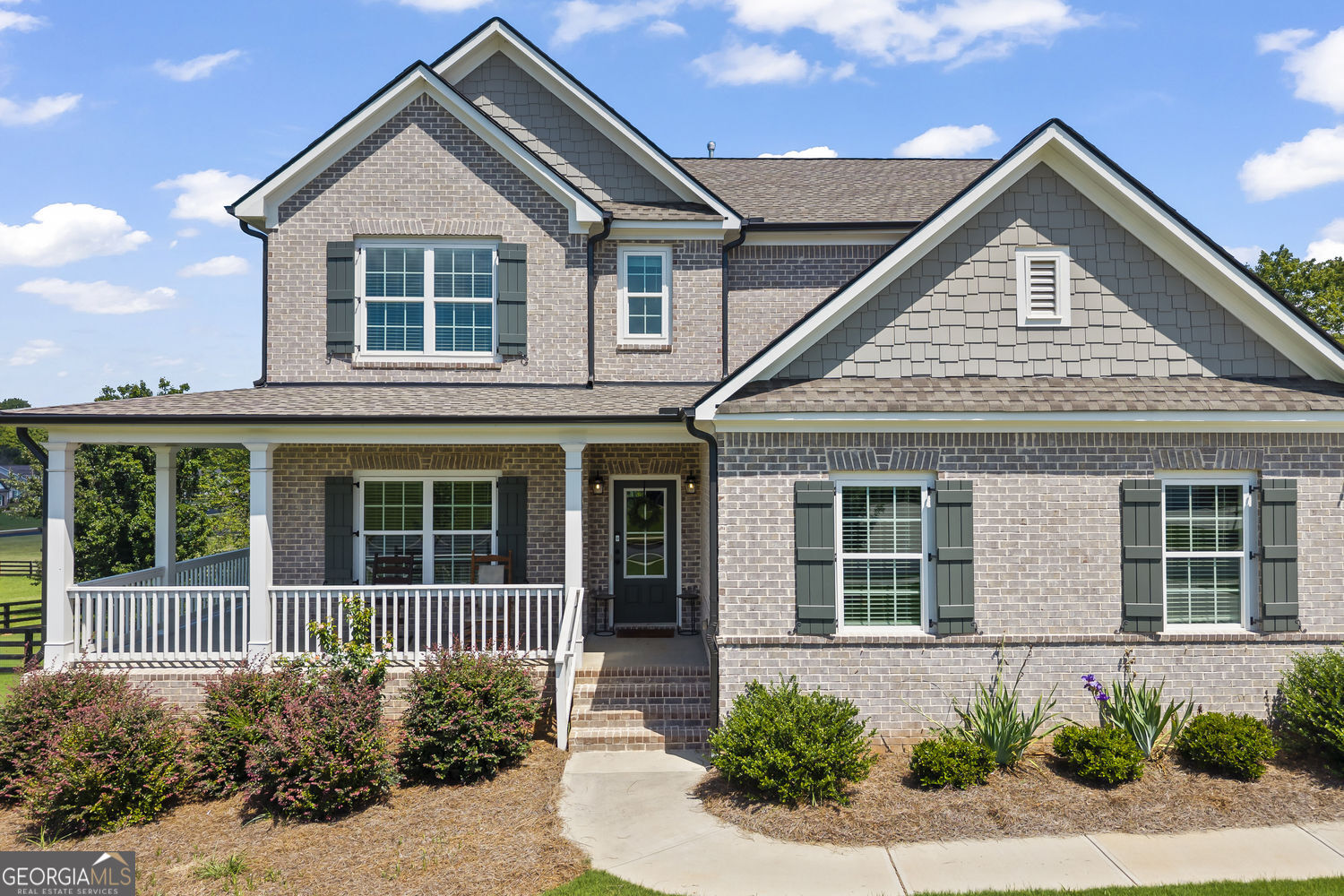 2504 Creekside Crossing Property Photo 2
