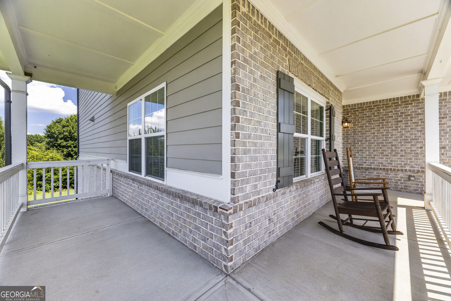 2504 Creekside Crossing Property Photo 6