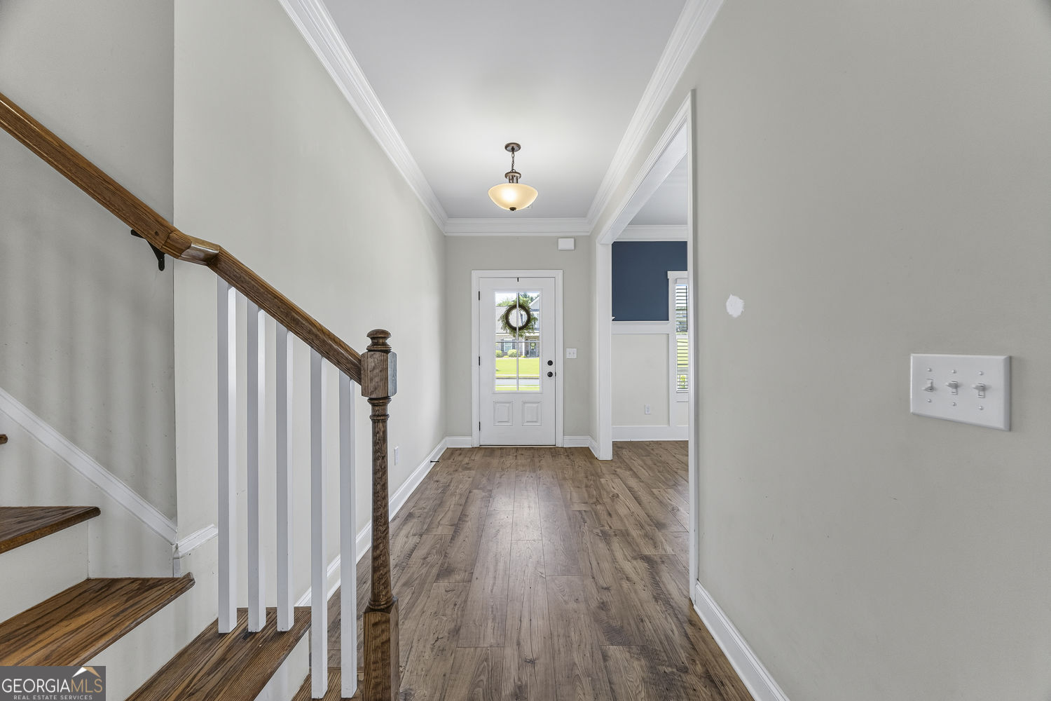 2504 Creekside Crossing Property Photo 11