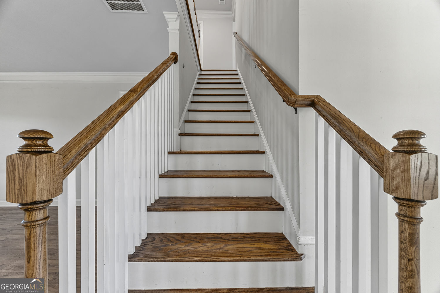 2504 Creekside Crossing Property Photo 46