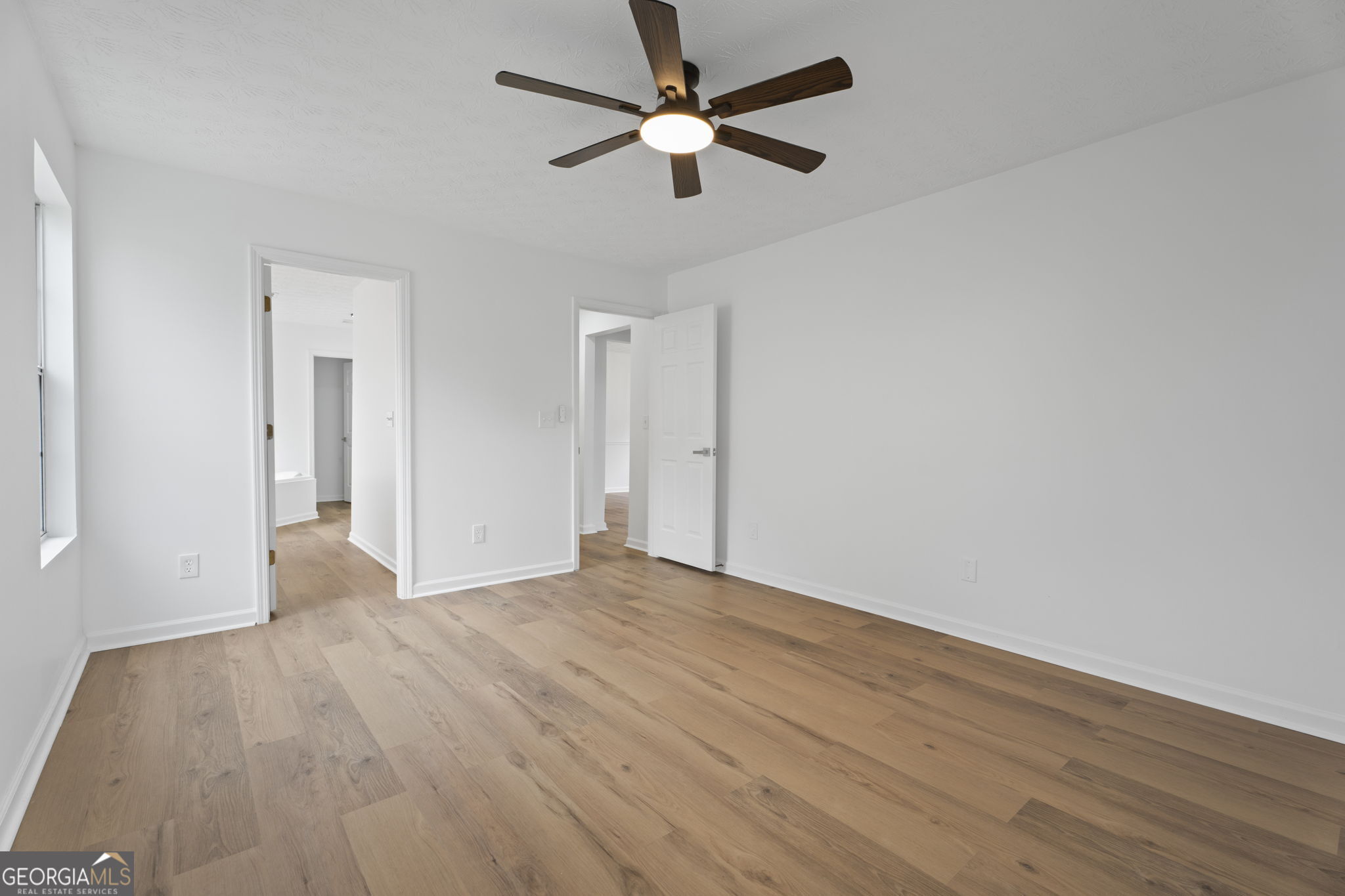 1470 Lafayette Square Property Photo 26