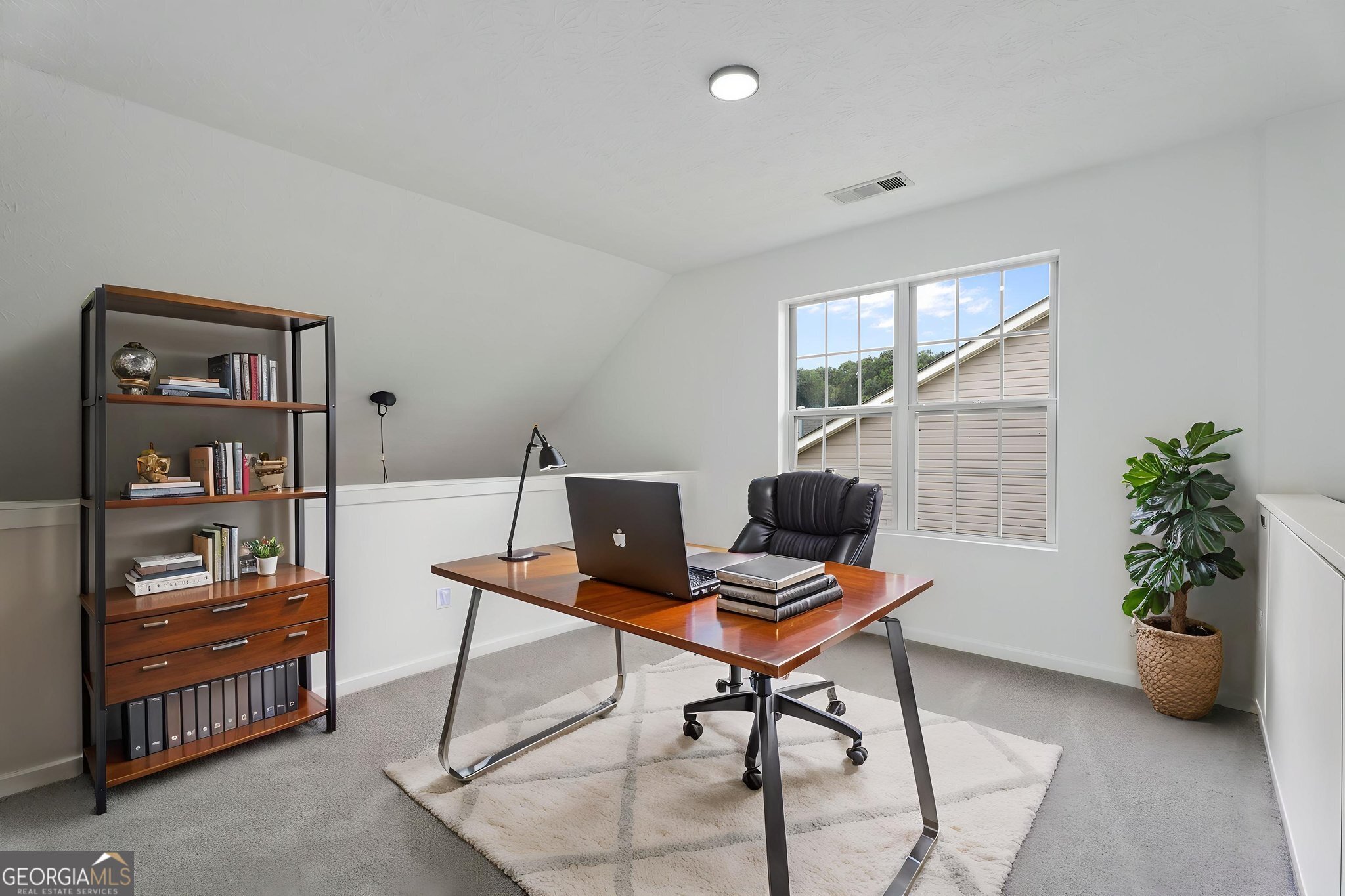 1470 Lafayette Square Property Photo 35