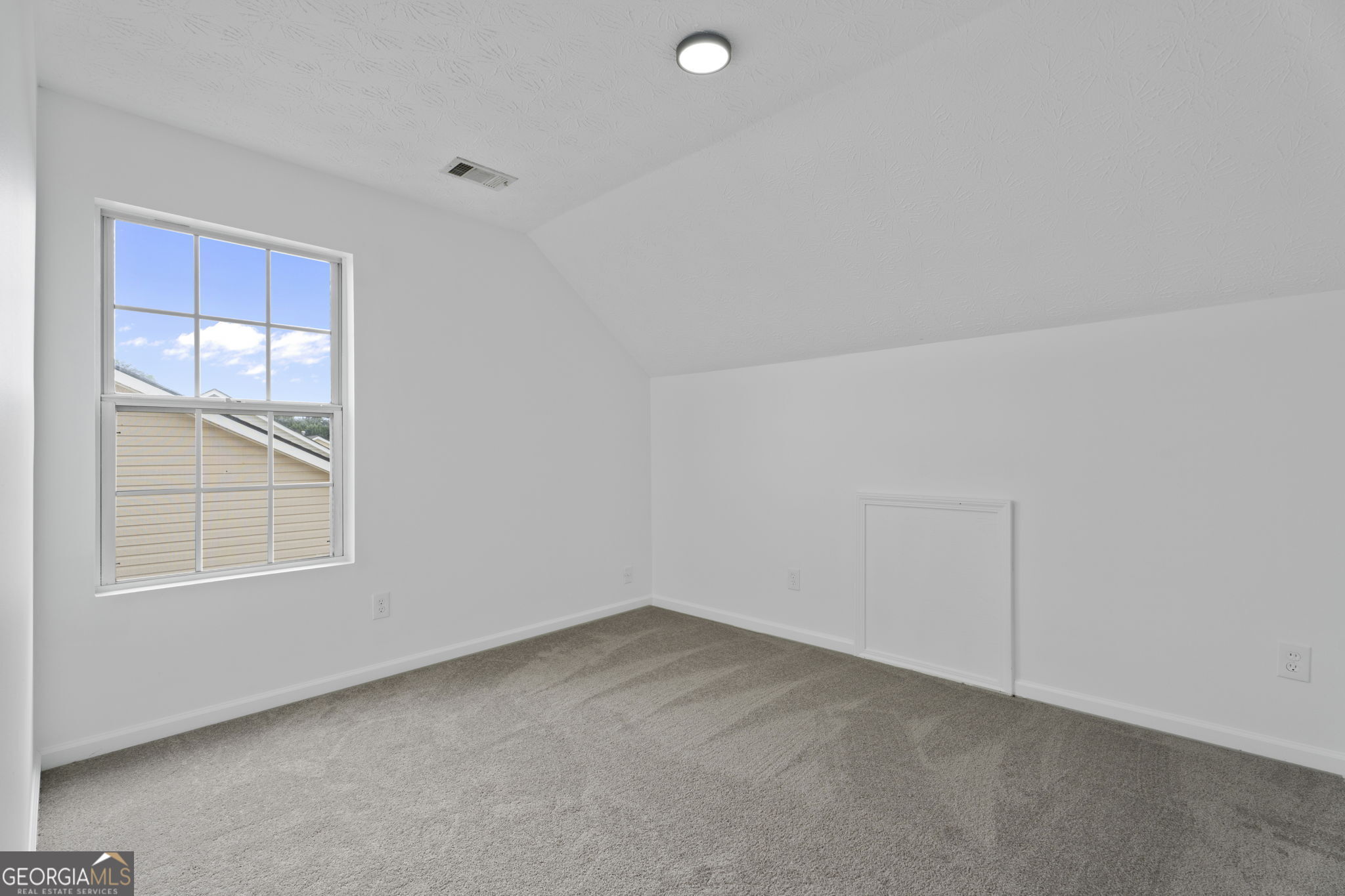1470 Lafayette Square Property Photo 40