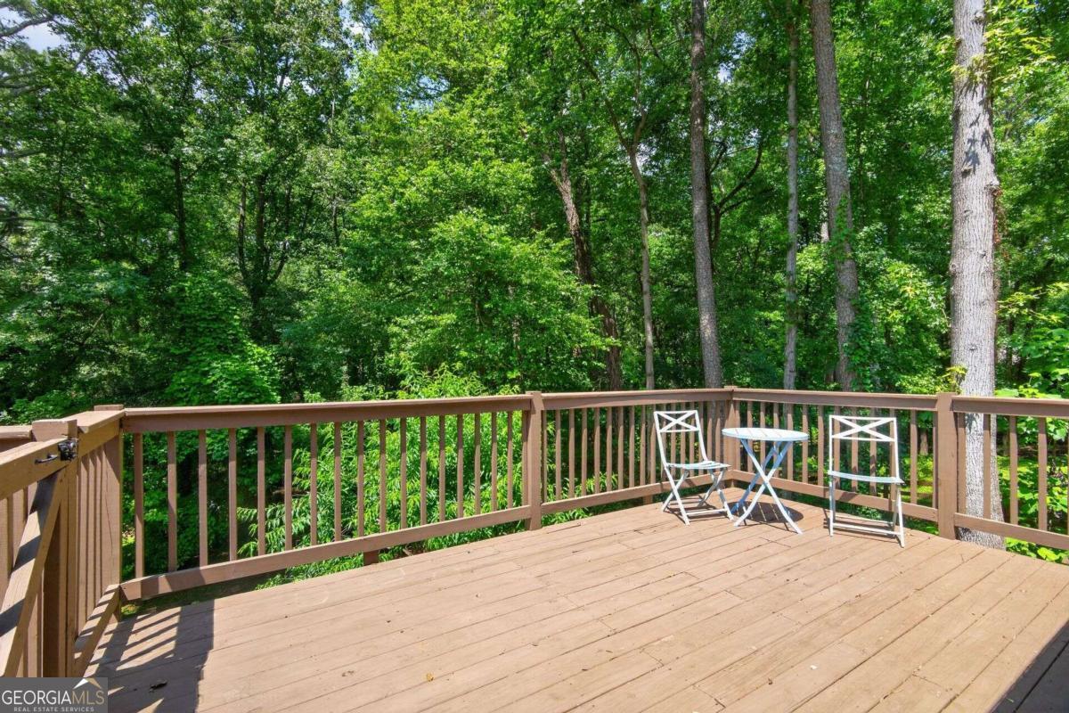9640 Pine Thicket Way Property Photo 9