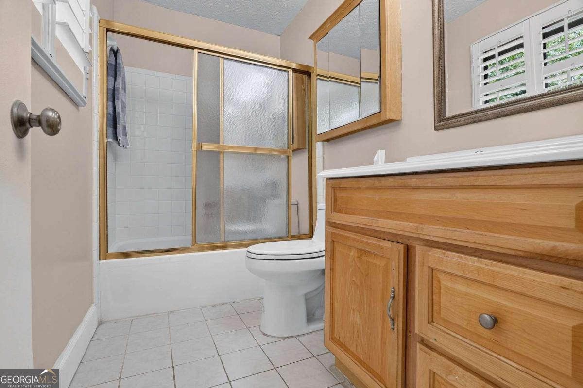 9640 Pine Thicket Way Property Photo 17