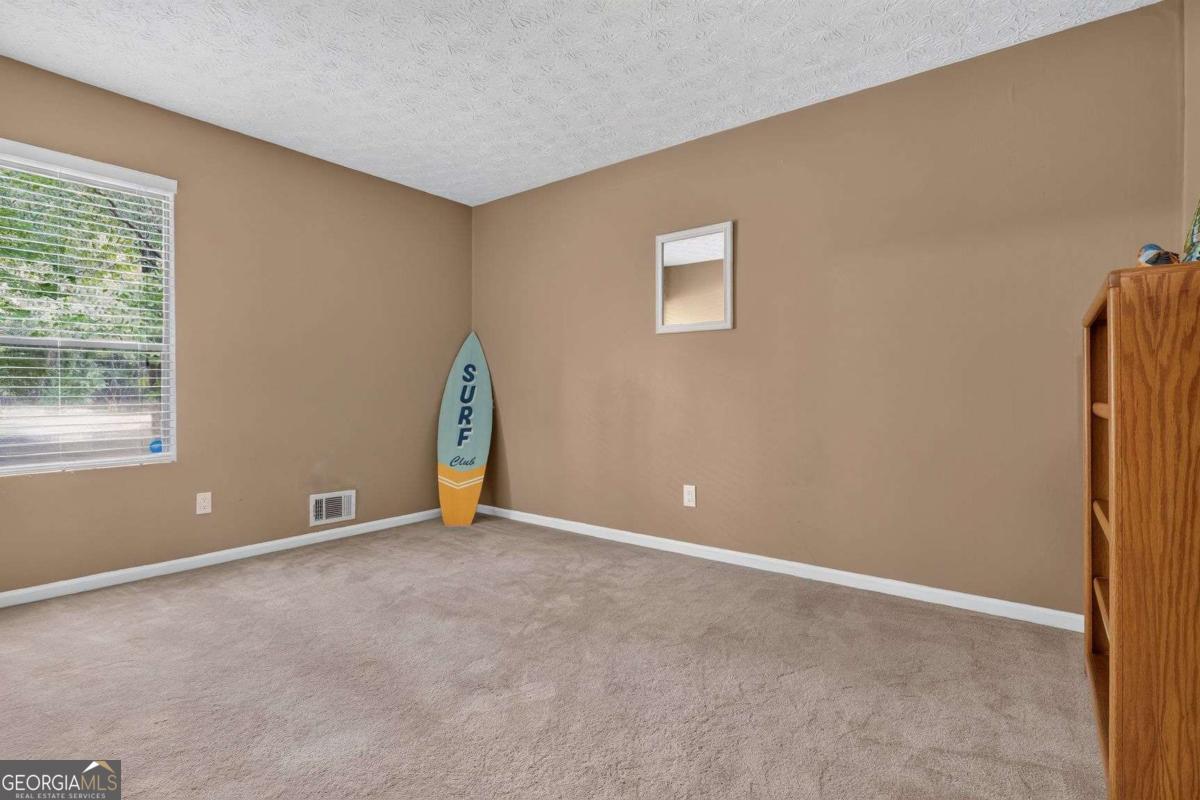 9640 Pine Thicket Way Property Photo 21
